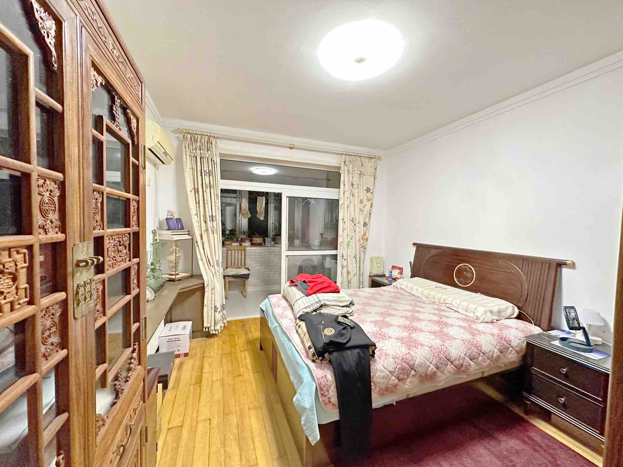 卧龙花园龙盛苑