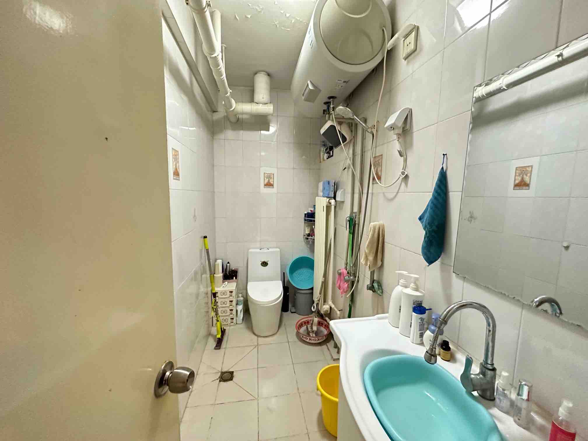 卧龙花园龙盛苑