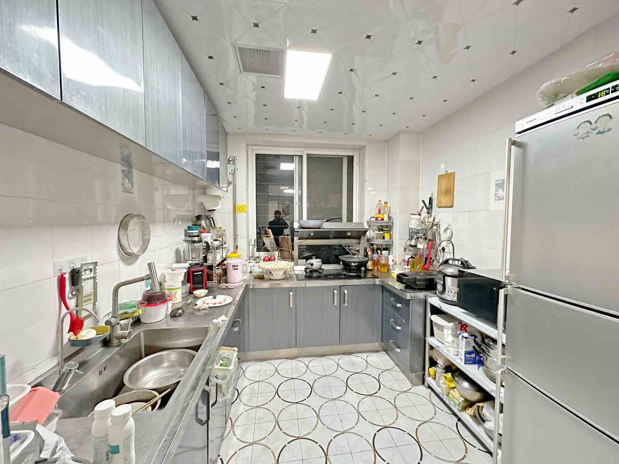 卧龙花园龙盛苑