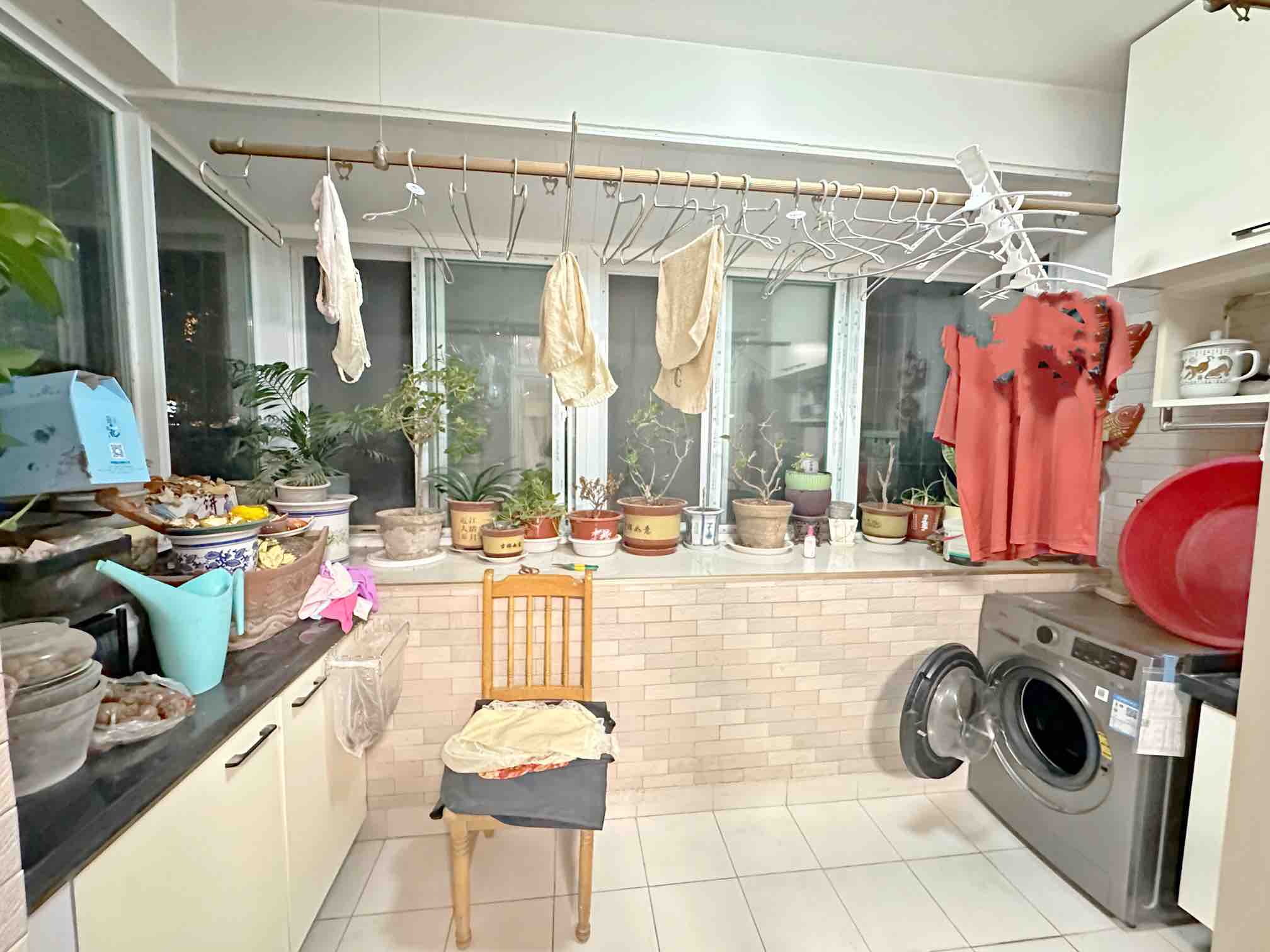 卧龙花园龙盛苑