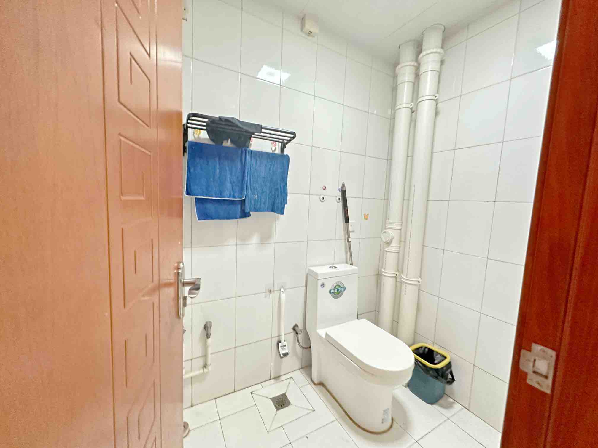 绿地新里卢浮公馆