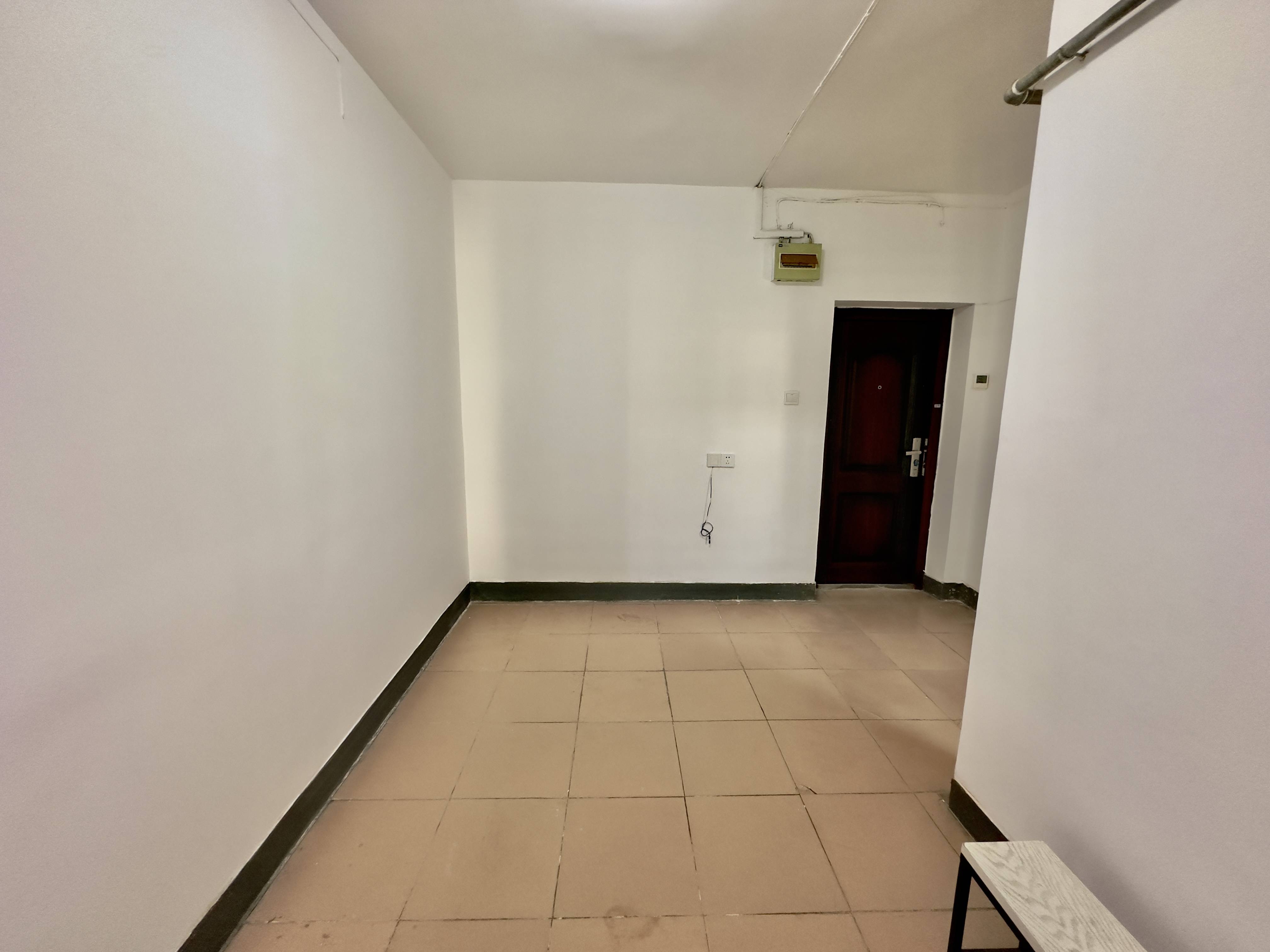  纬一路93,95,129号院 南北