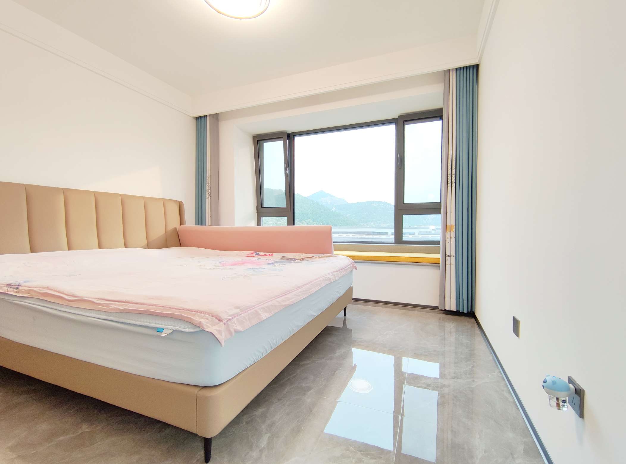 高新绿城玉兰花园