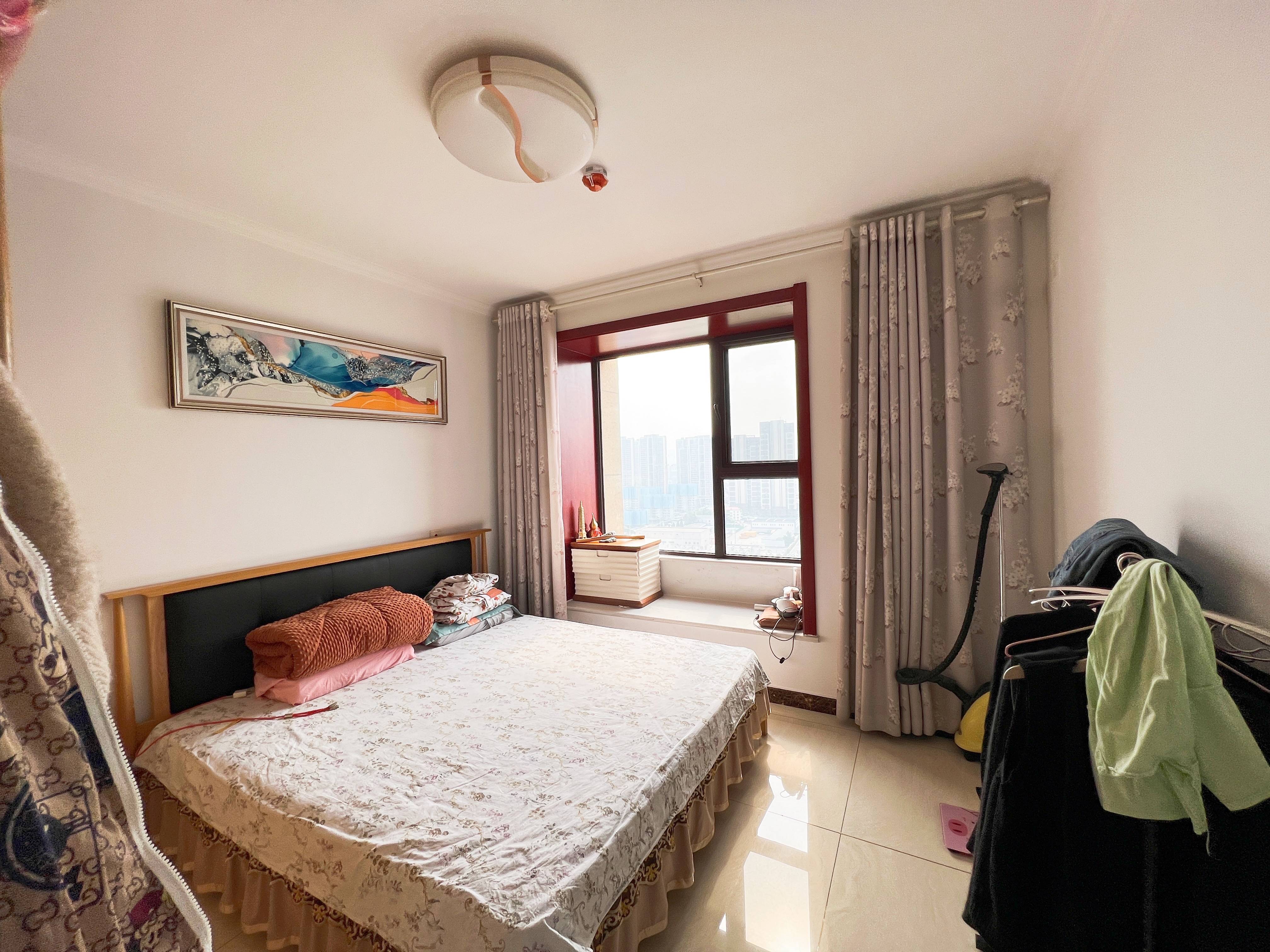 海尔云世界滟澜公馆花园