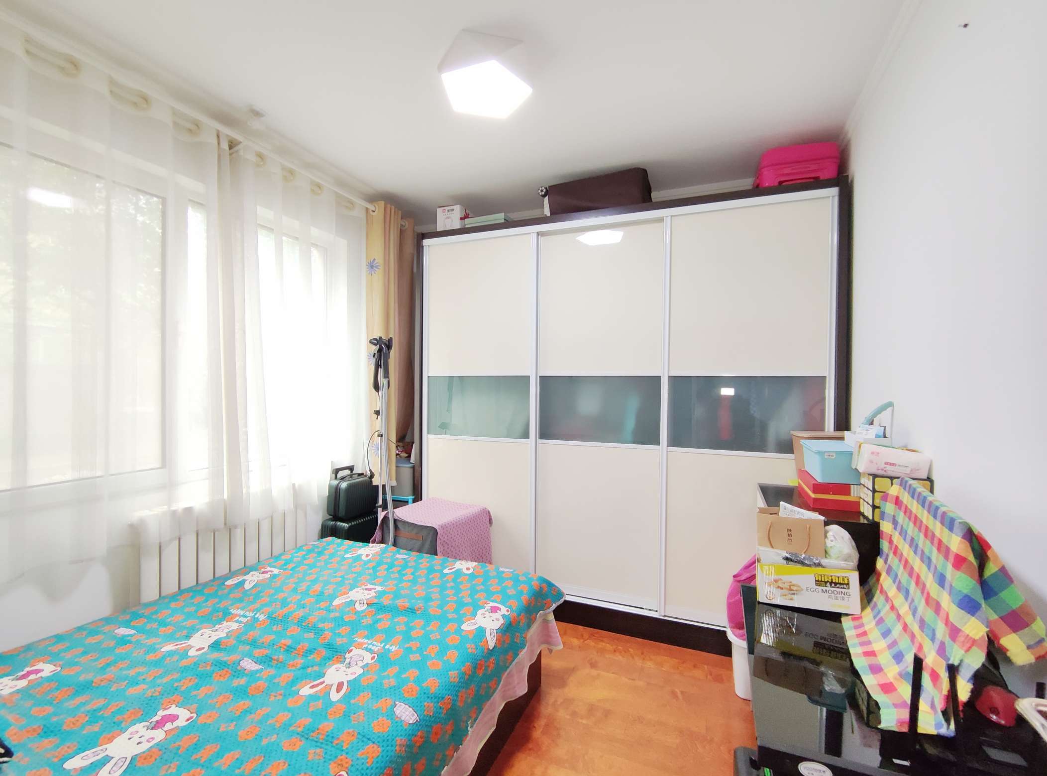 东城逸家逸俊园