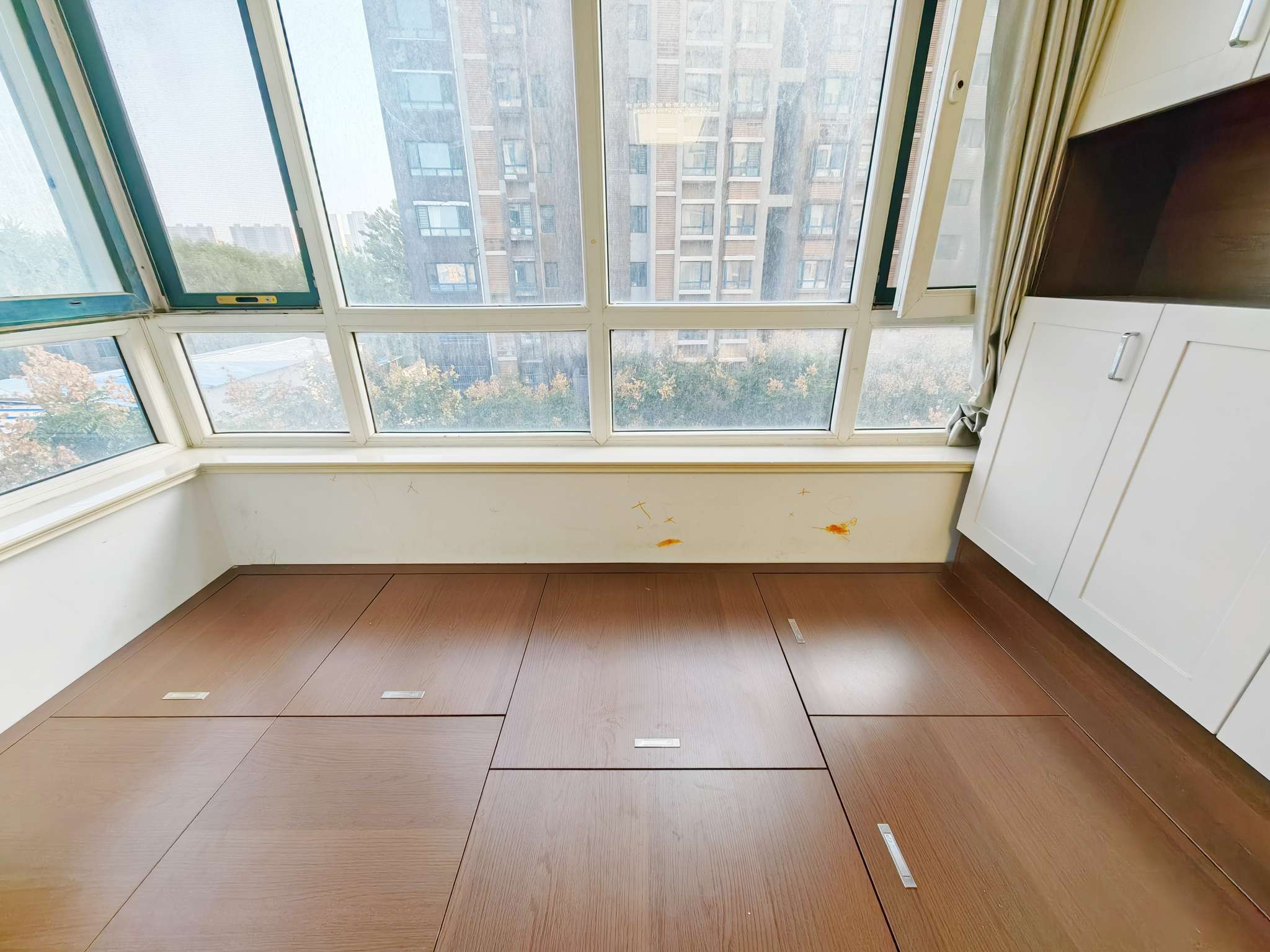 港基滨河华庭