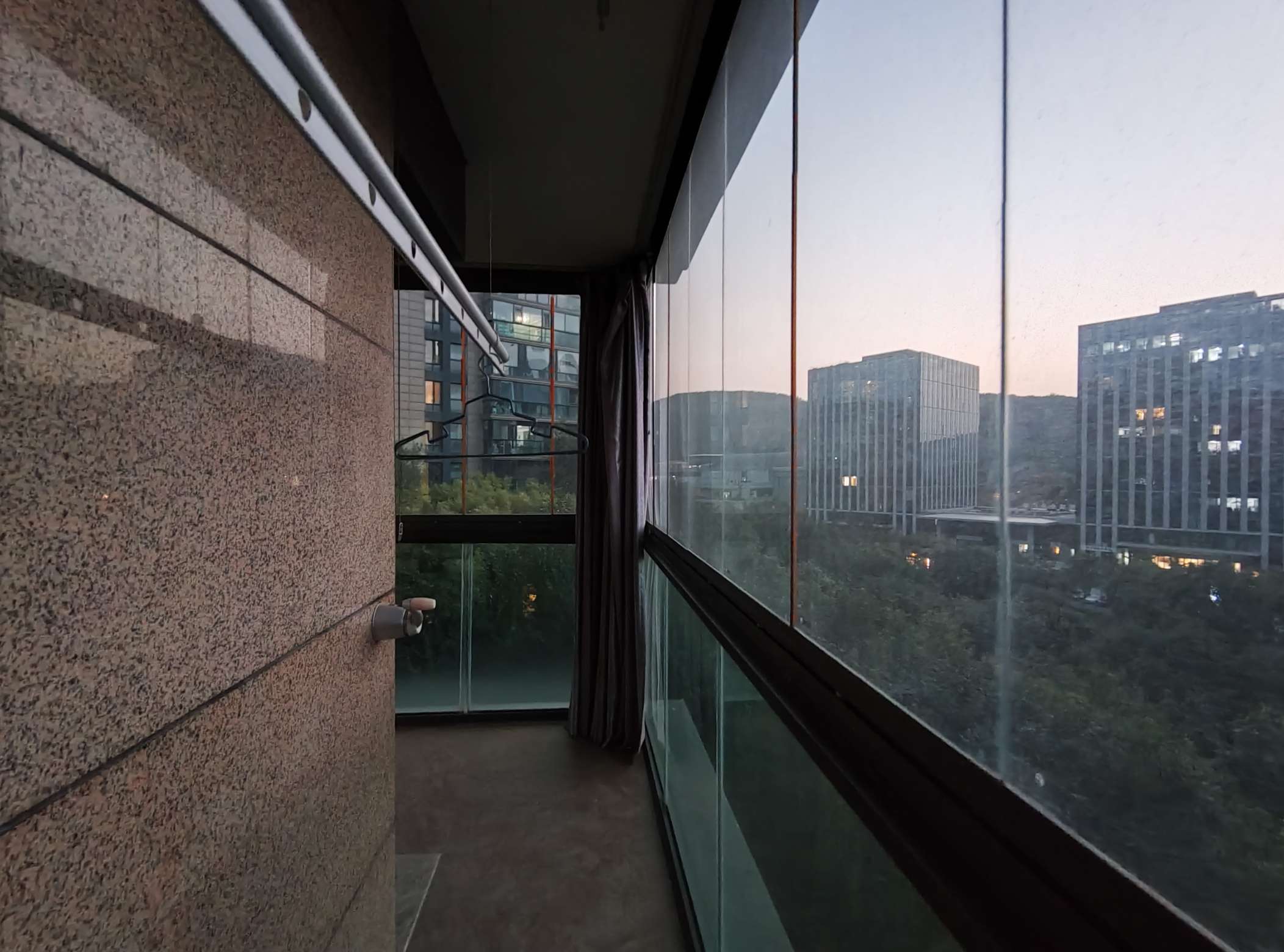 海尔绿城全运村百合园