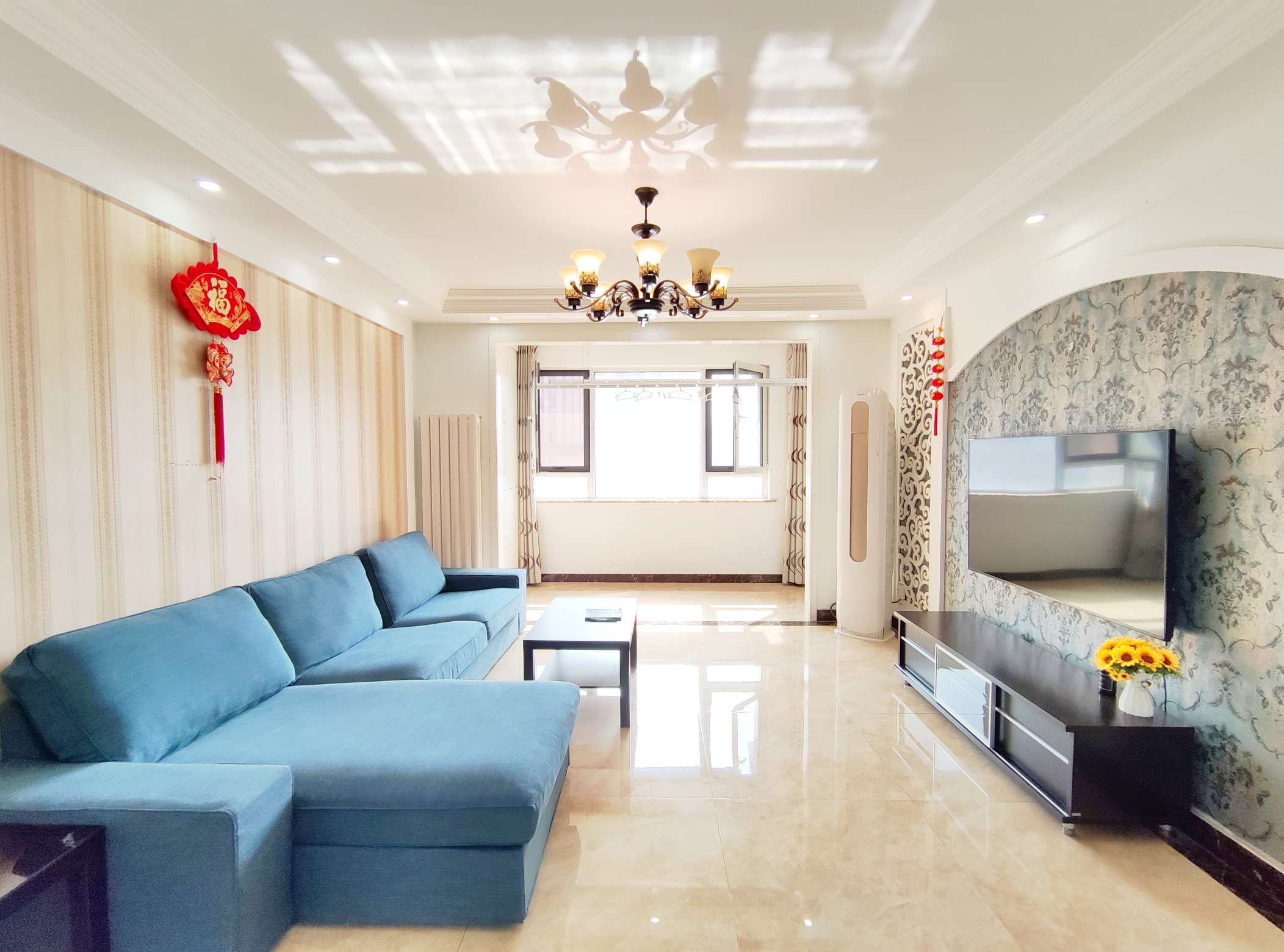 东城逸家逸贤园