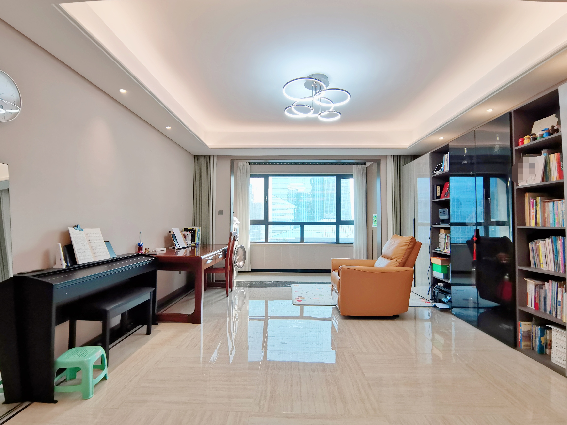 CBD仁恒公园世纪豪华装修3居室，高端品质小区，诚意出售
