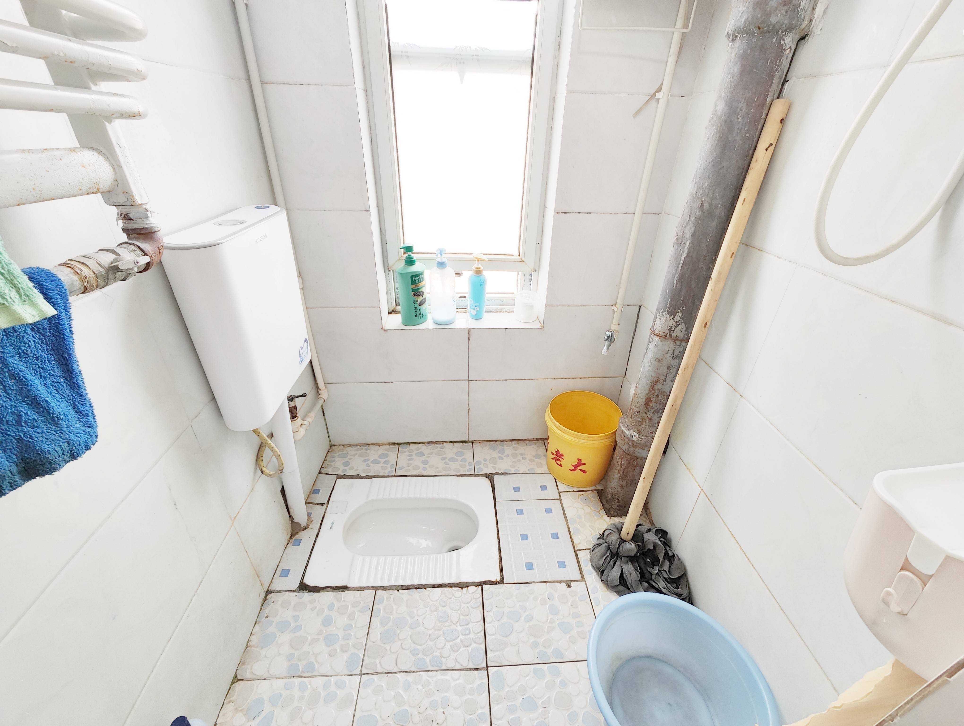 堤口路重汽宿舍