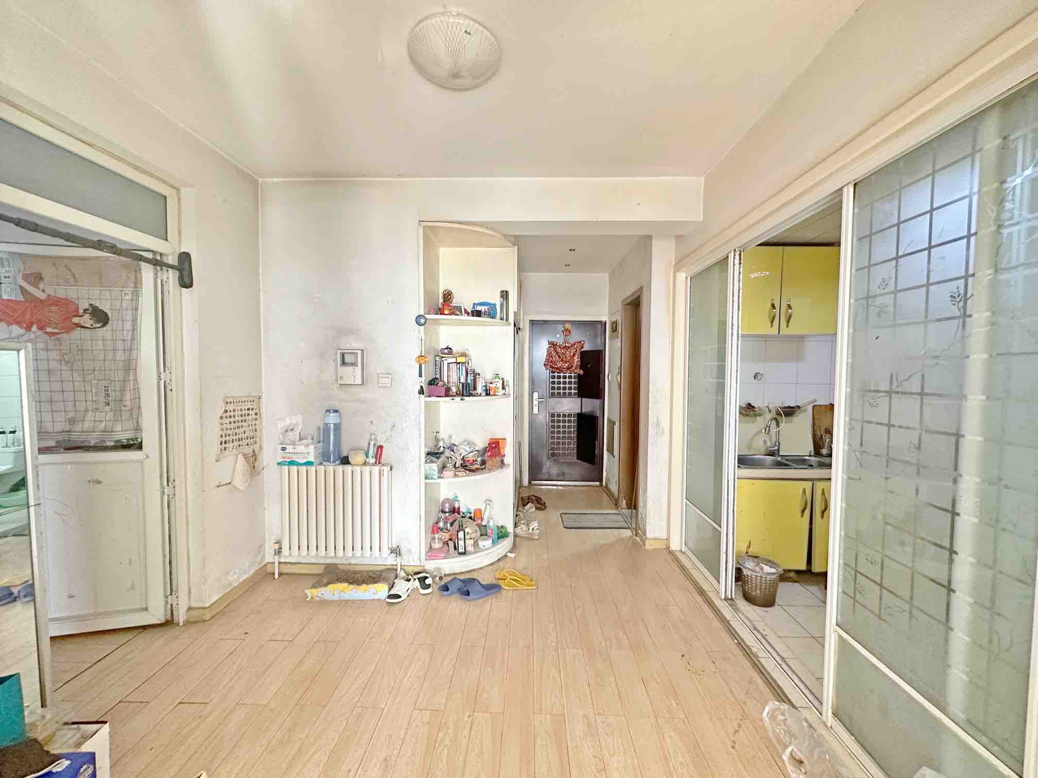 卧龙花园龙泰苑