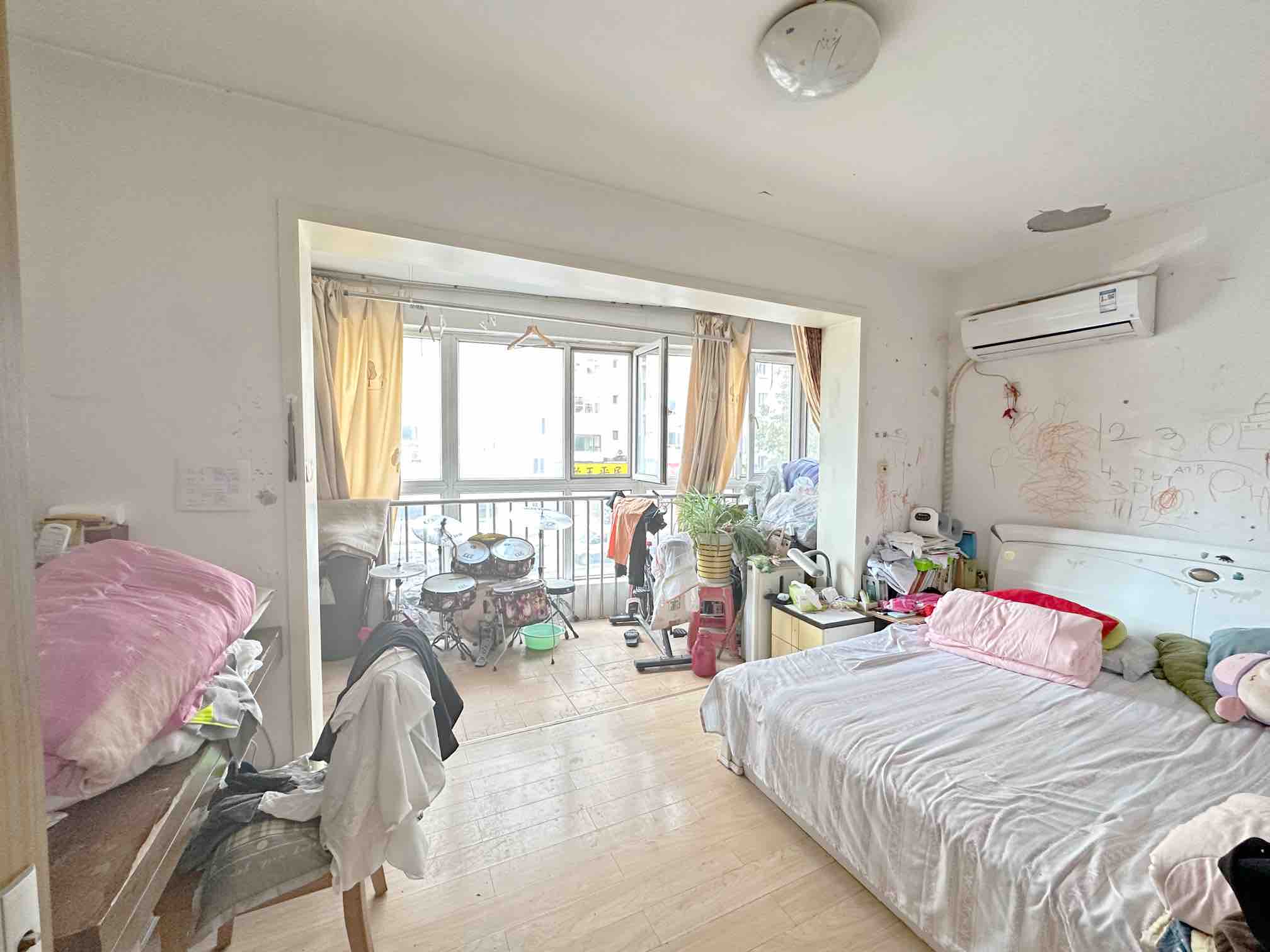 卧龙花园龙泰苑