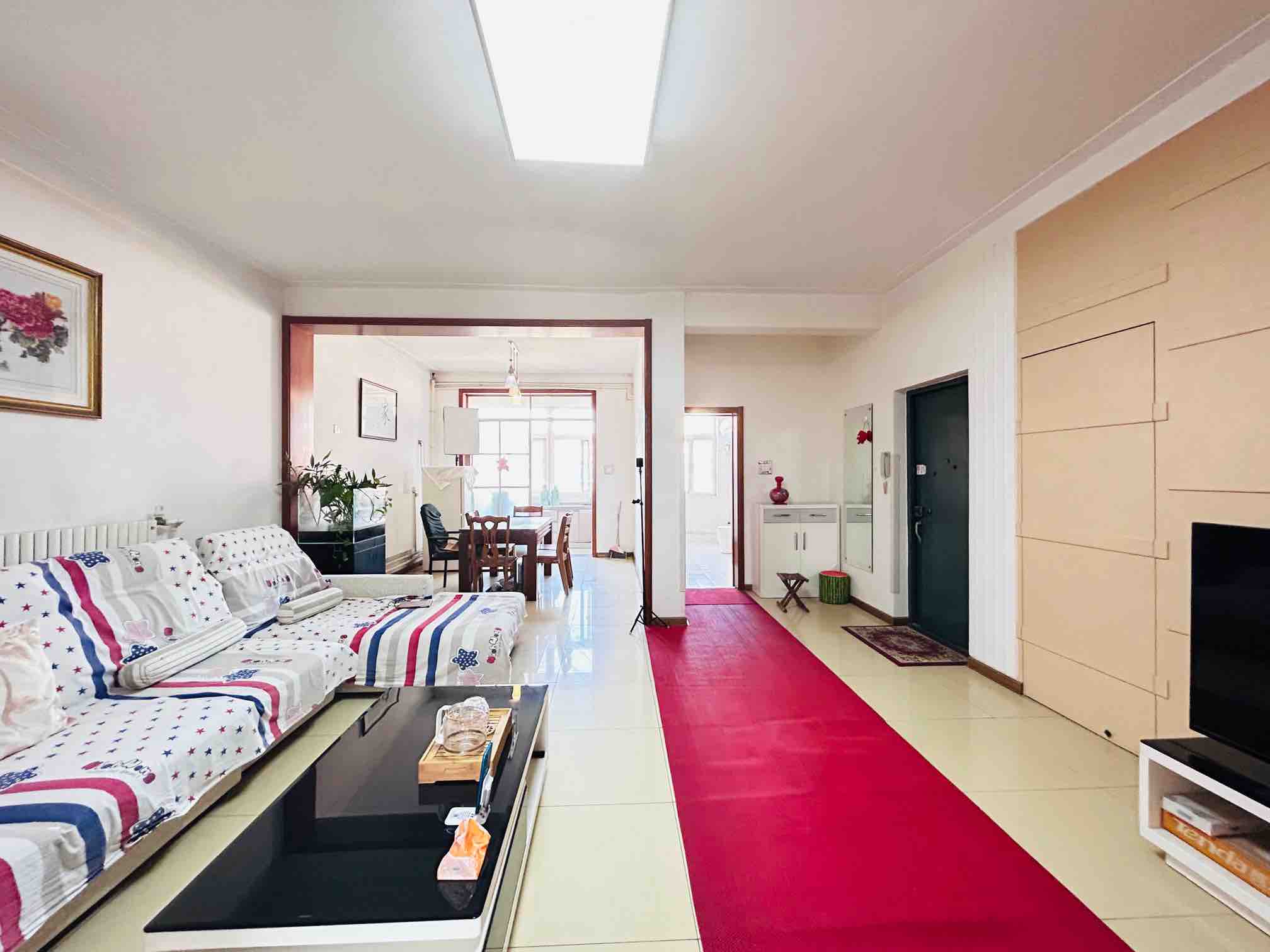  洪家楼小区 南北