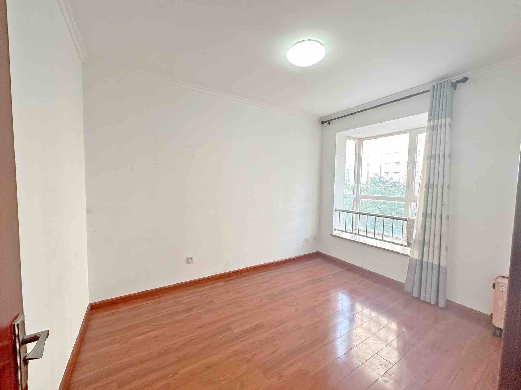 新世界阳光花园