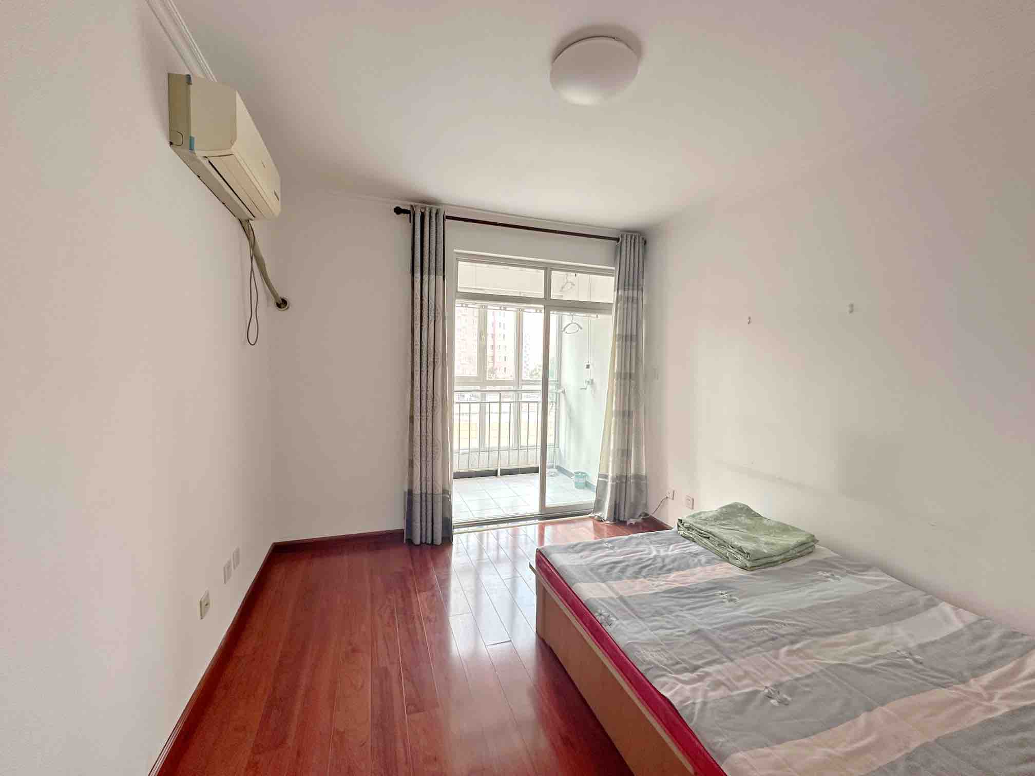 新世界阳光花园