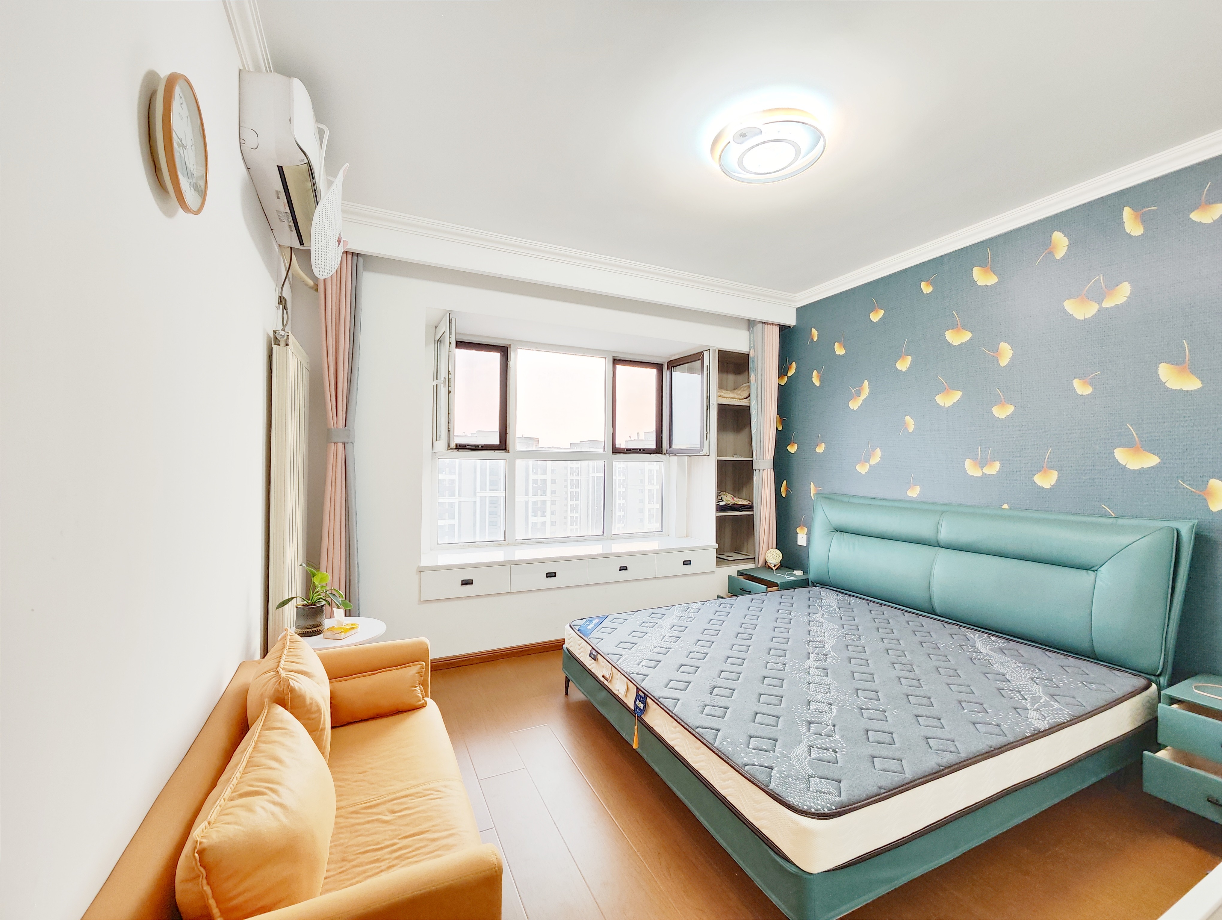 绿地新里香榭丽公馆