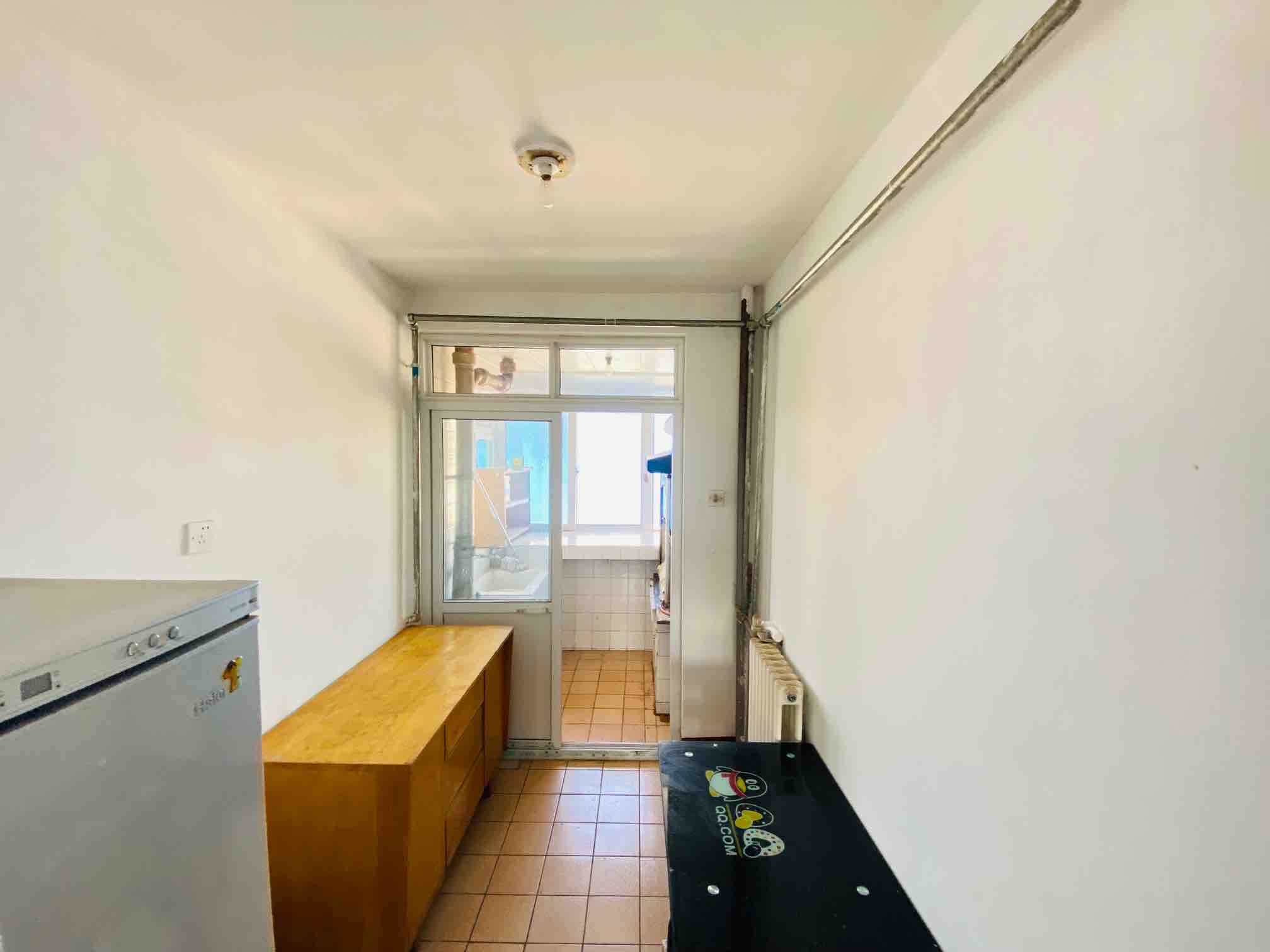 济钢新村中心区