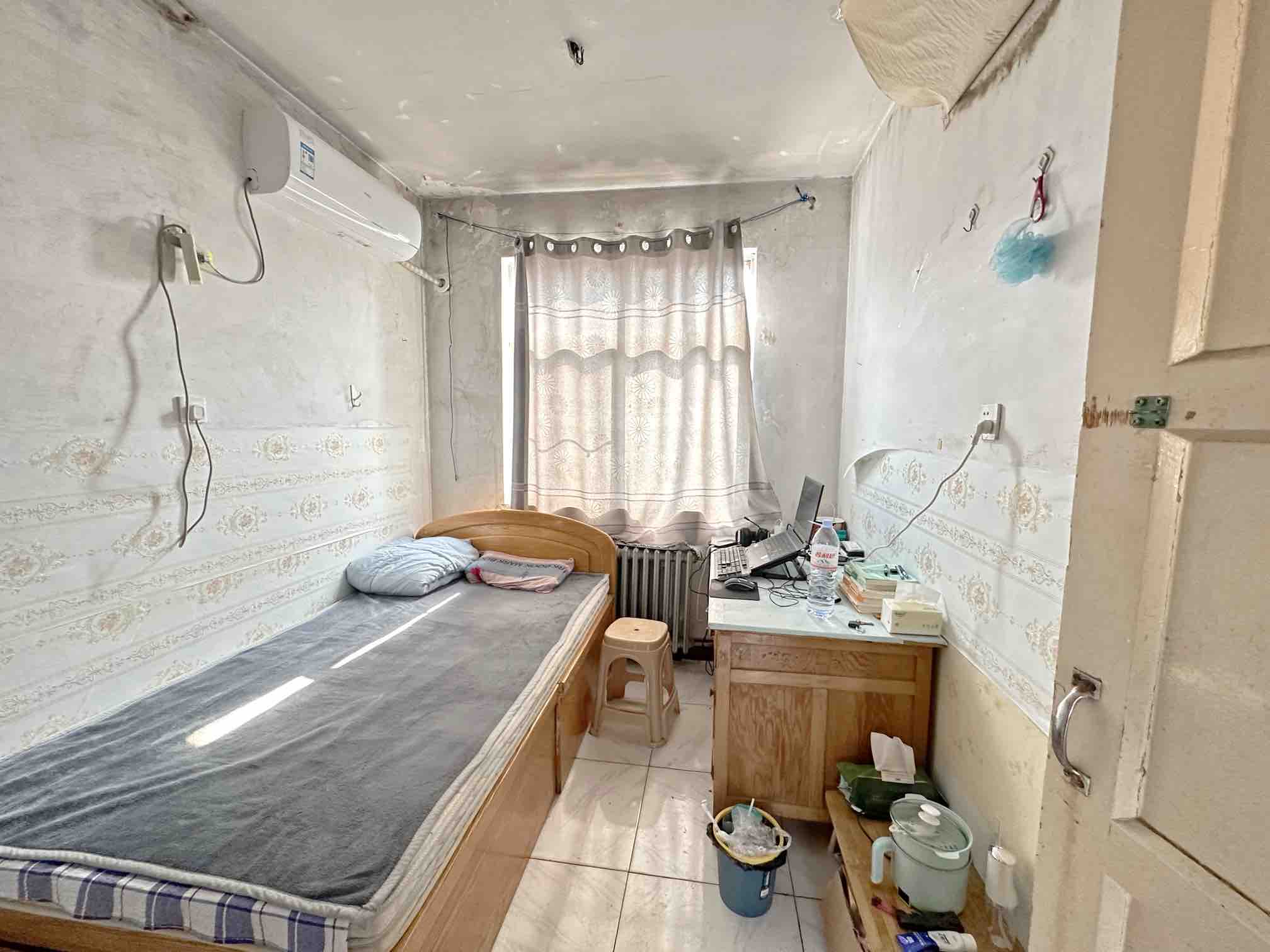 济南大学西校区宿舍