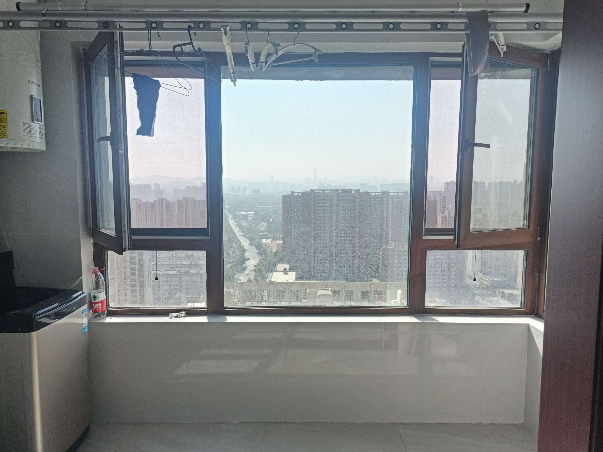 天鸿万象新天公园大道