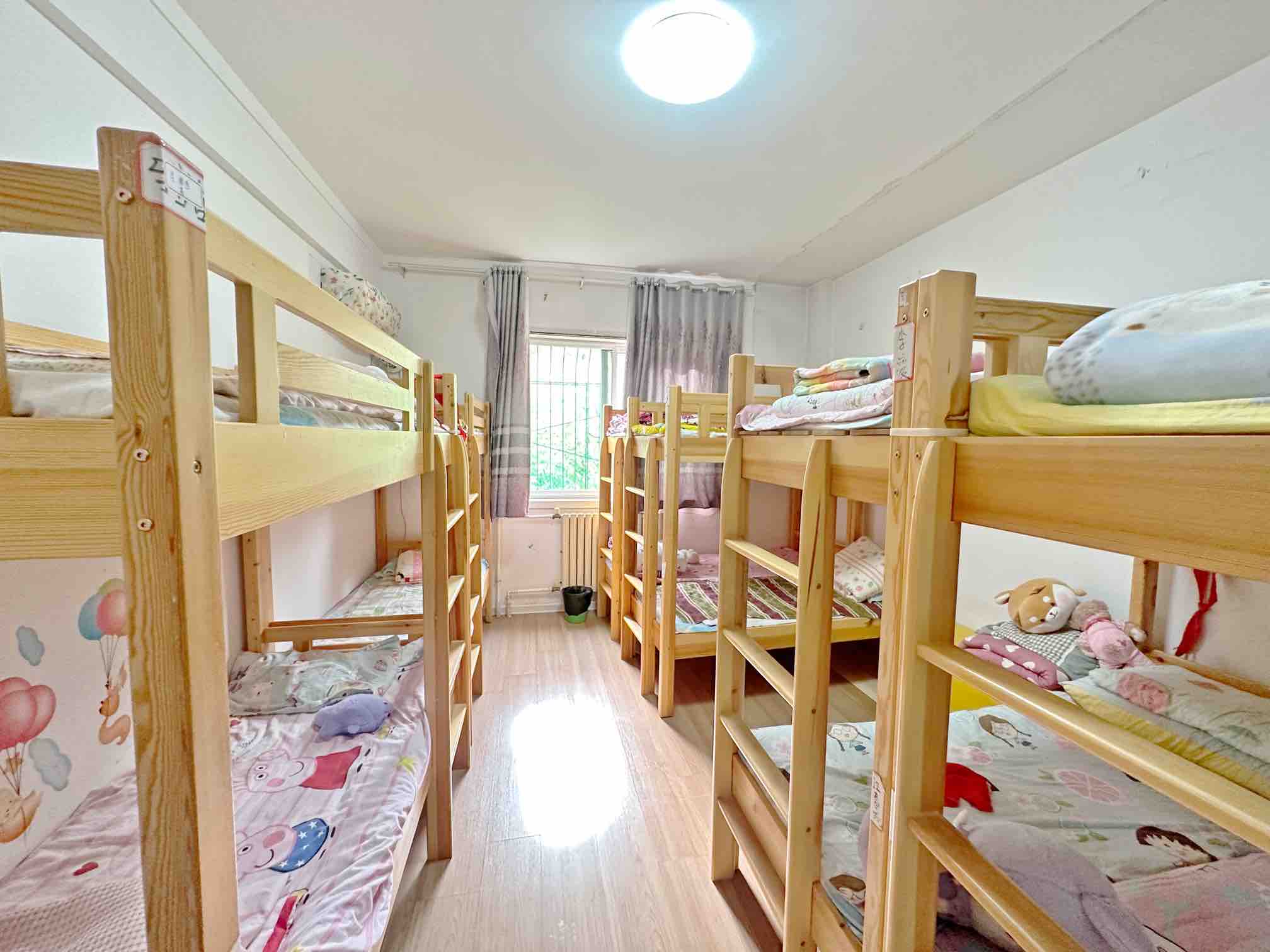 卧龙花园龙盛苑