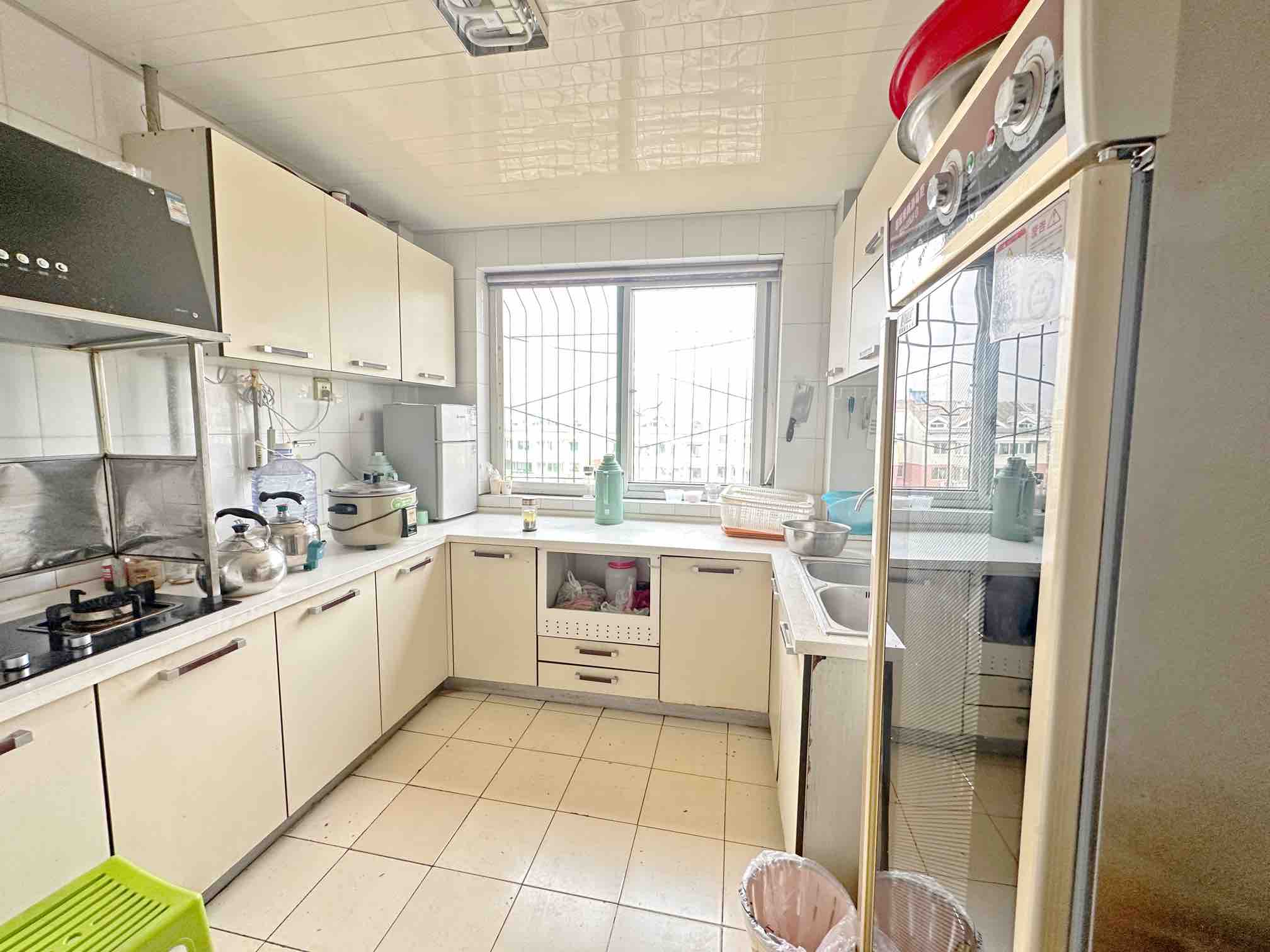 卧龙花园龙盛苑