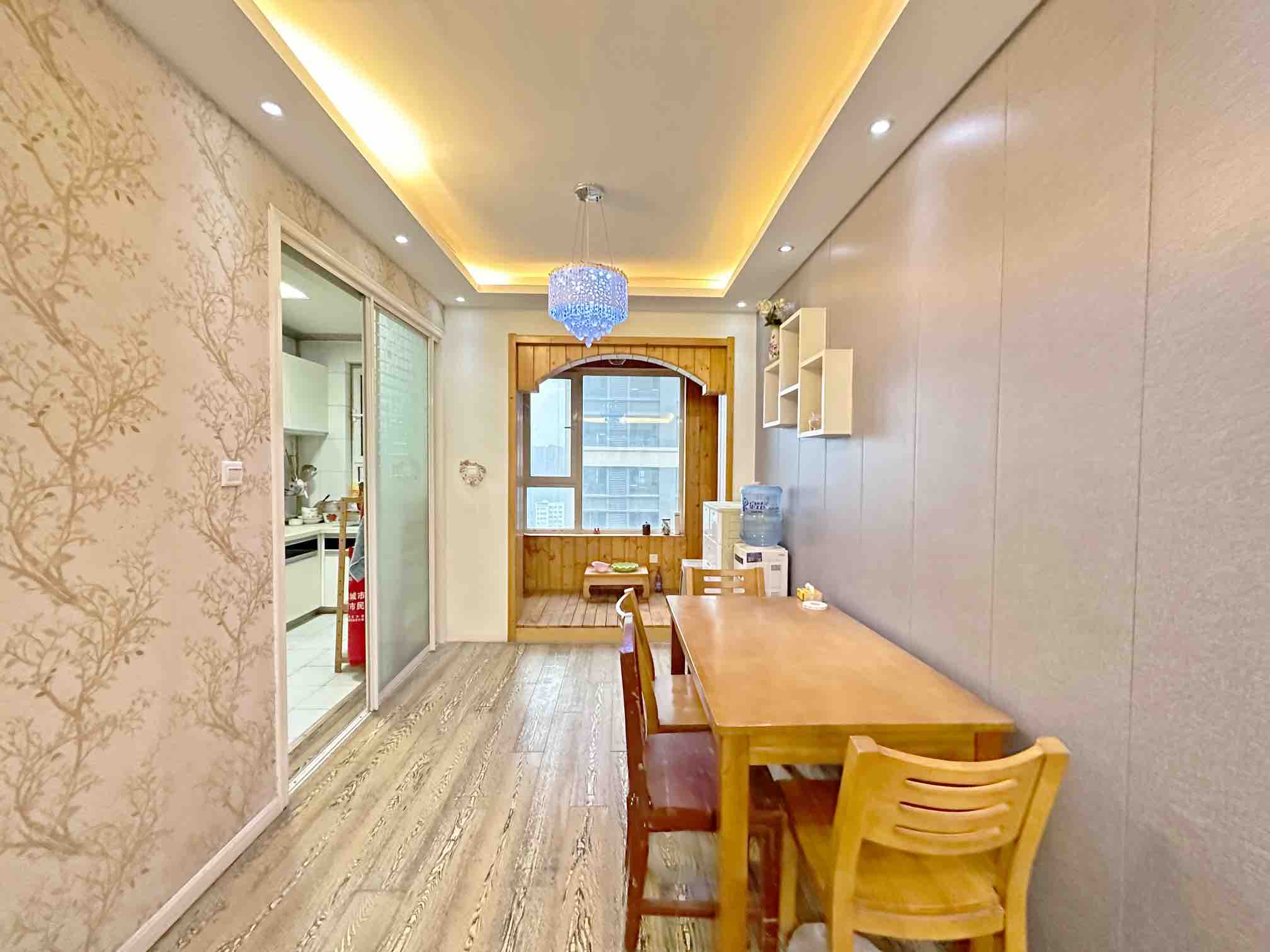 绿地新里卢浮公馆