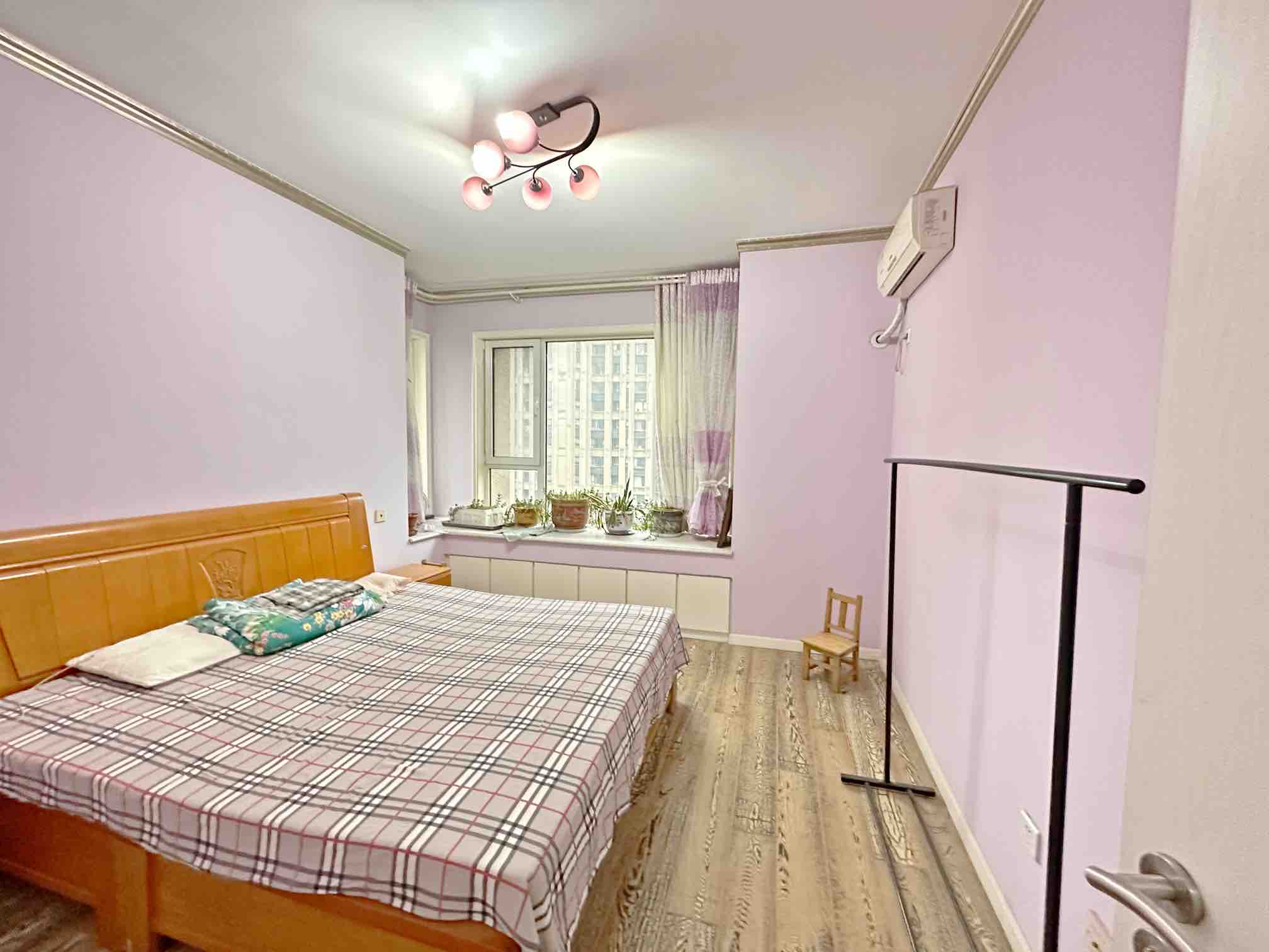 绿地新里卢浮公馆