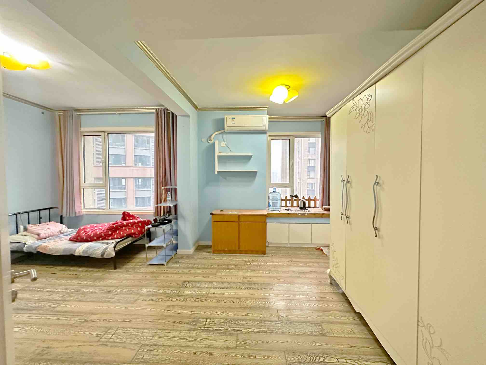 绿地新里卢浮公馆