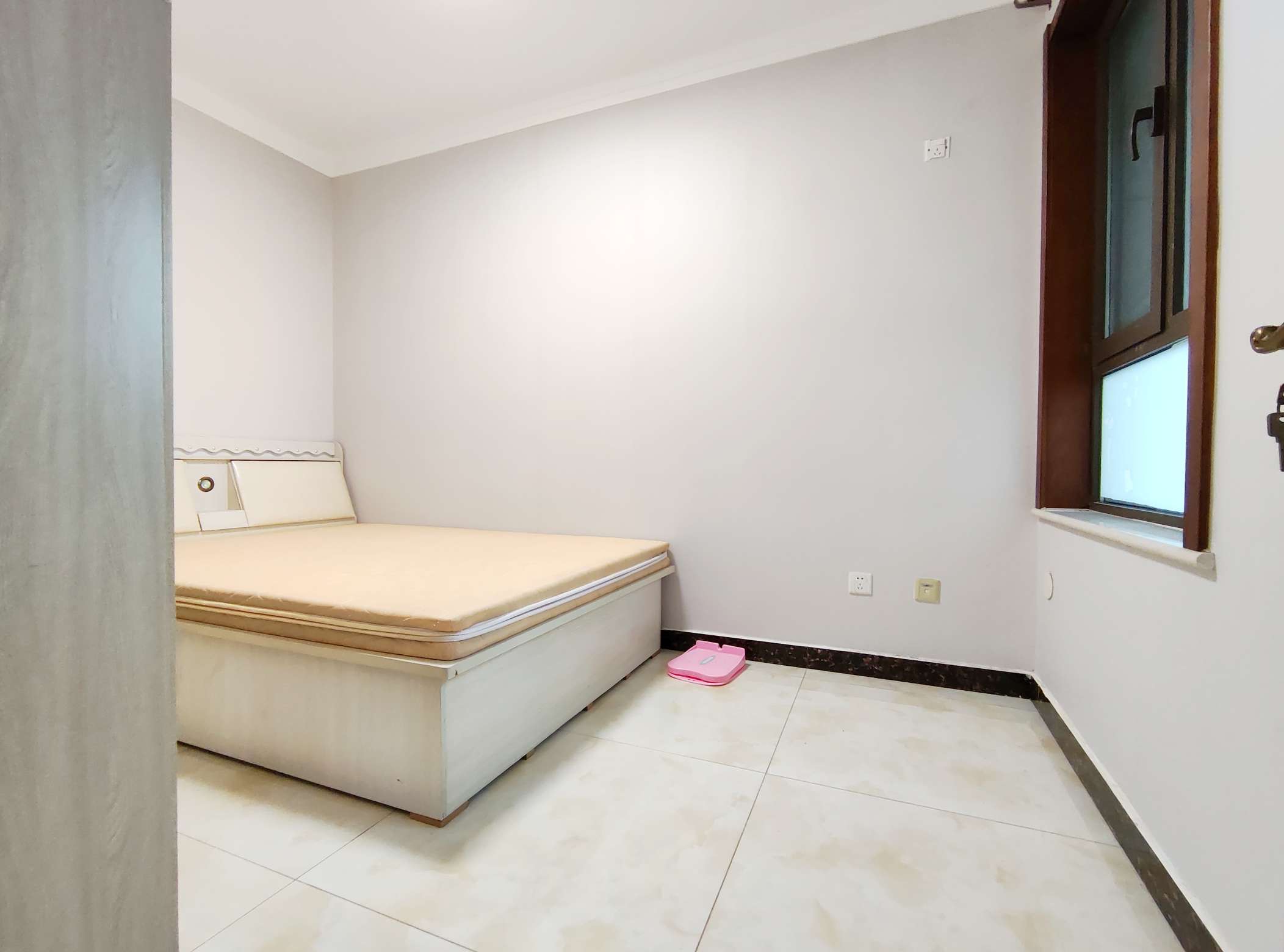 鲁邦奥林逸城西区