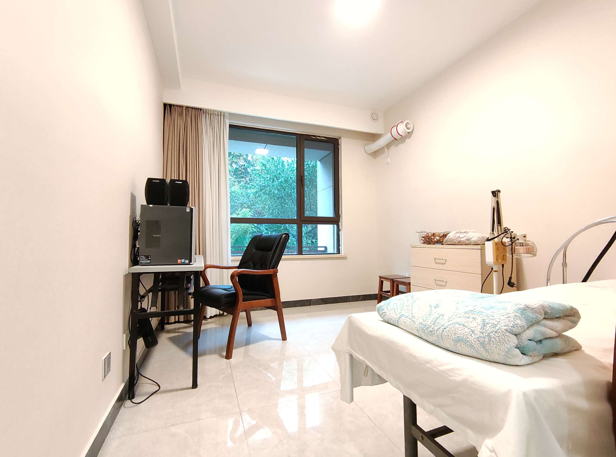 鲁邦奥林逸城西区