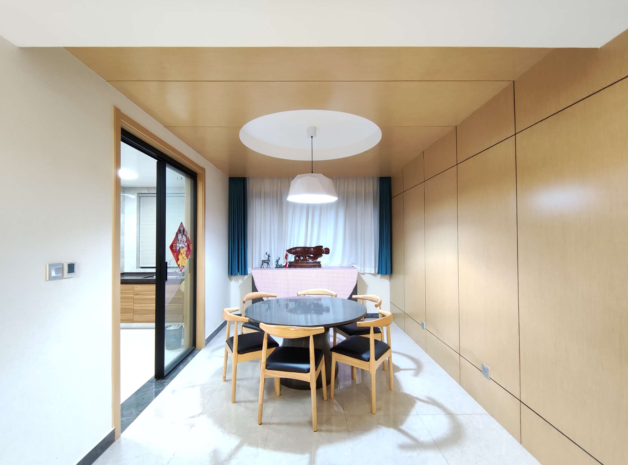 鲁邦奥林逸城西区