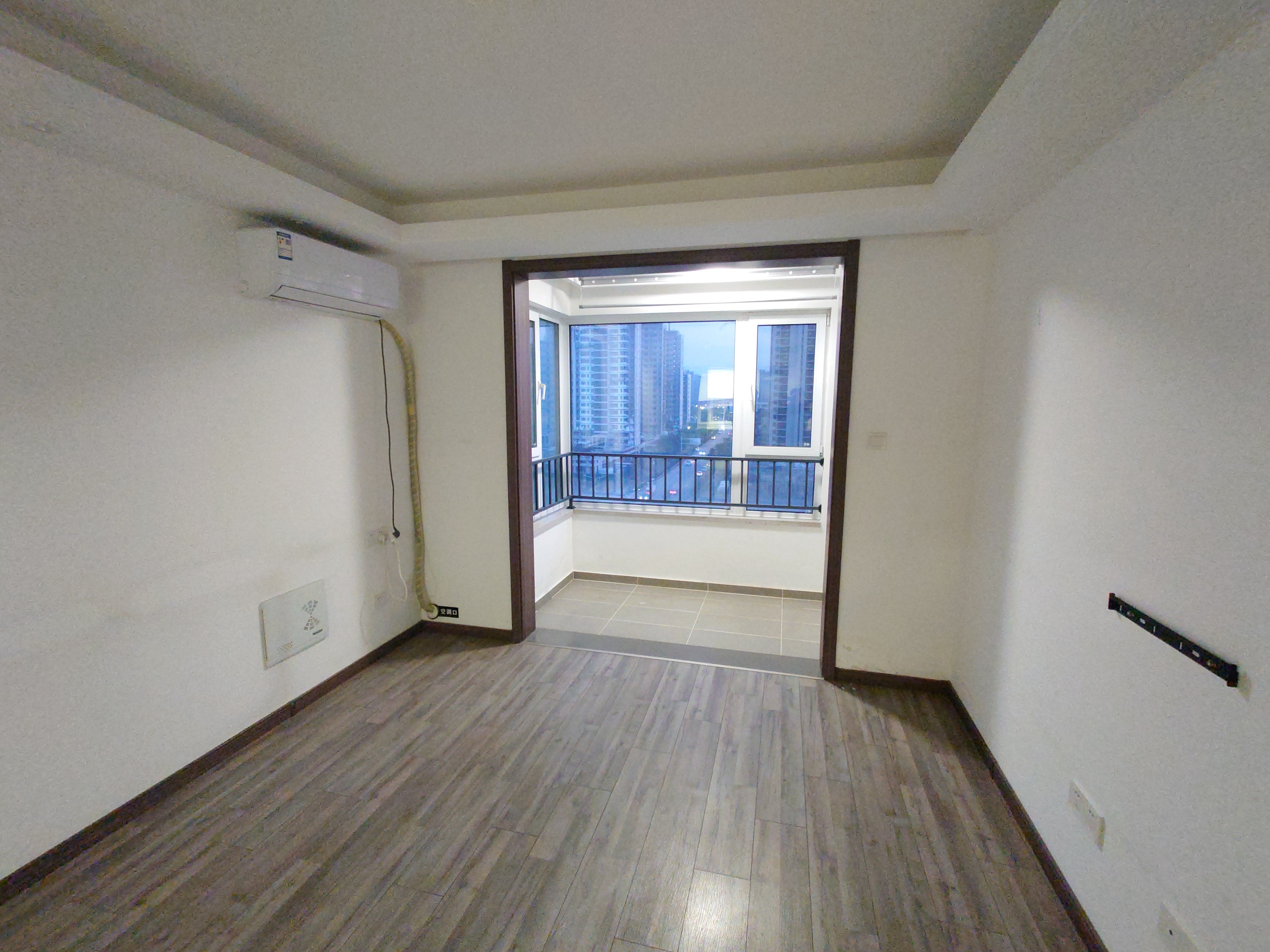 万科龙湖城市之光