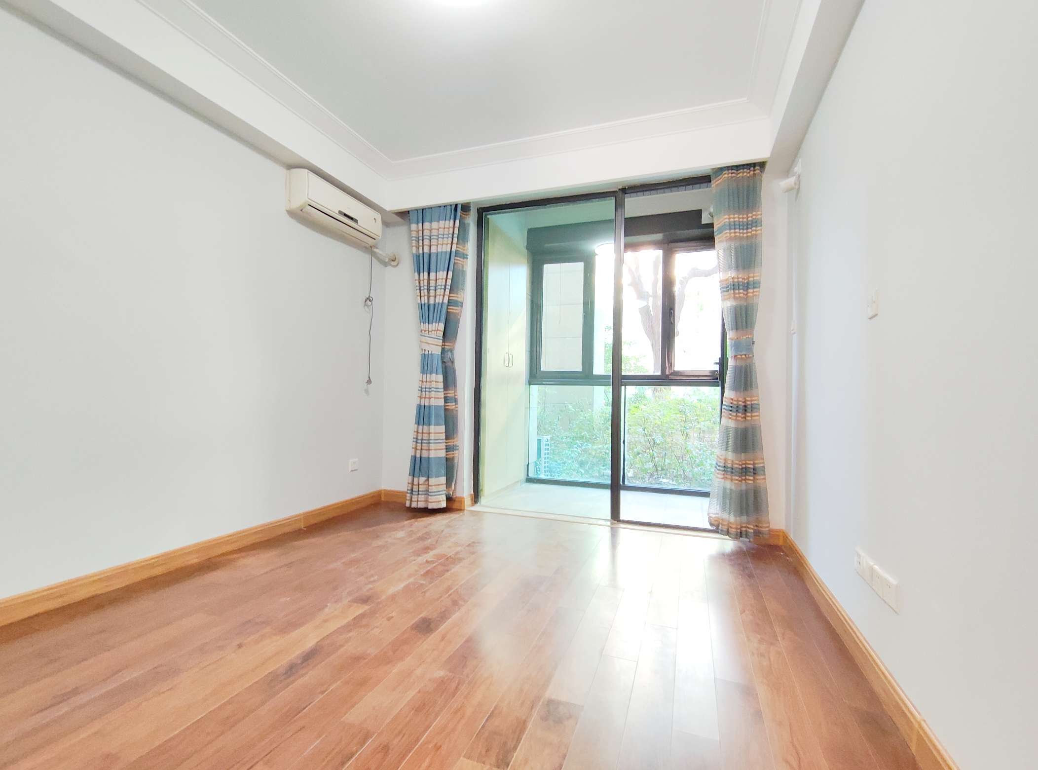 海尔绿城百合园