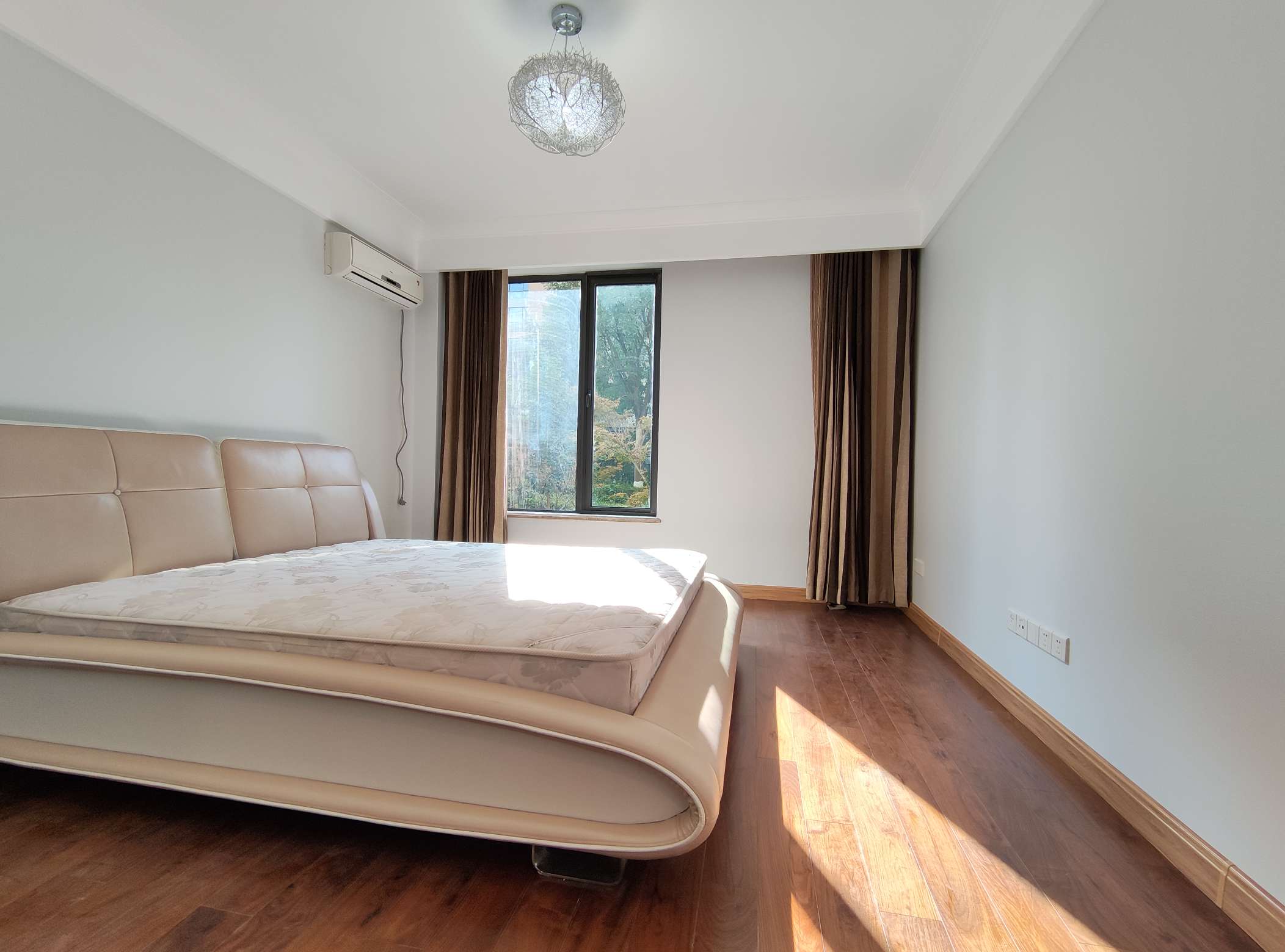 海尔绿城百合园