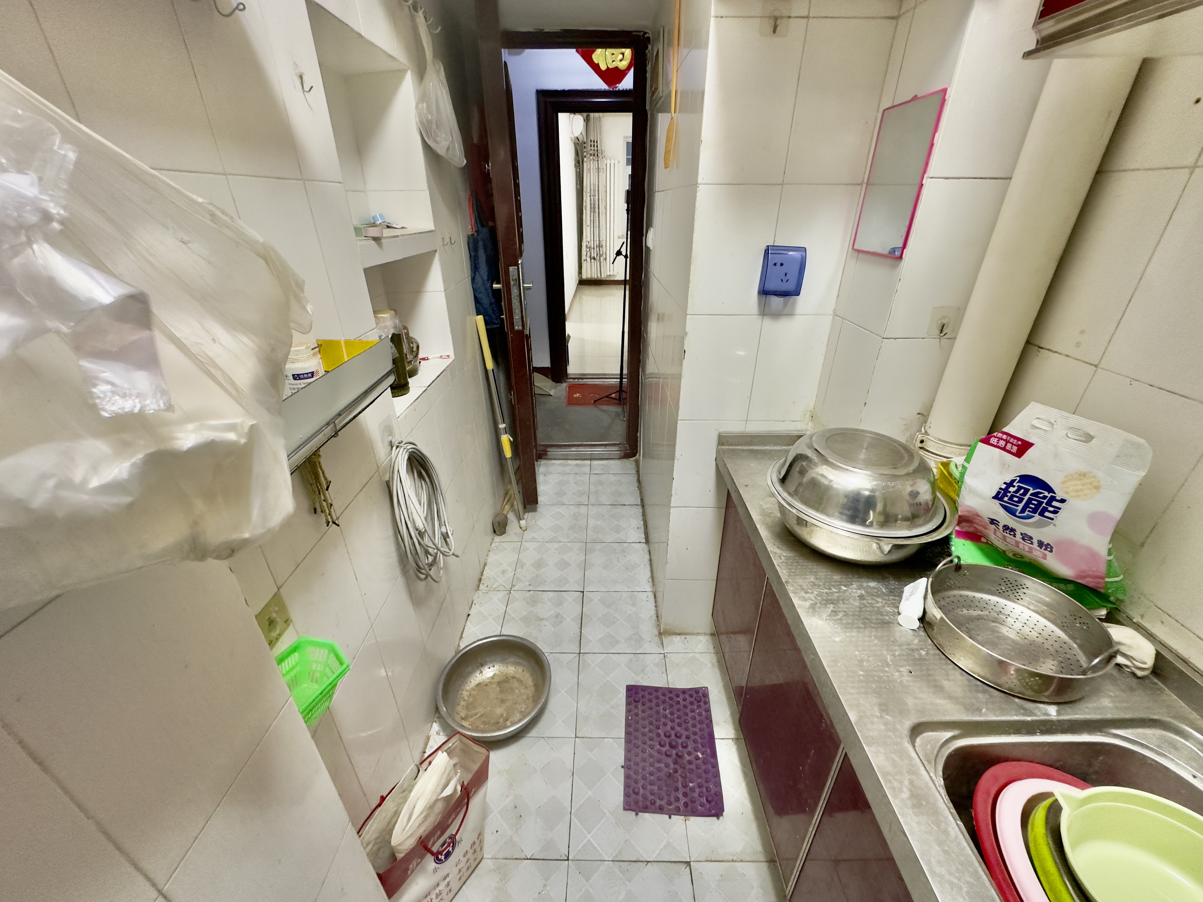 三里庄东街86号