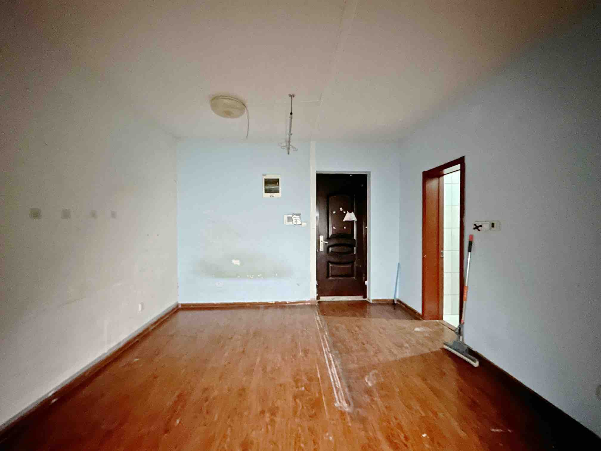 绿地新里卢浮公馆