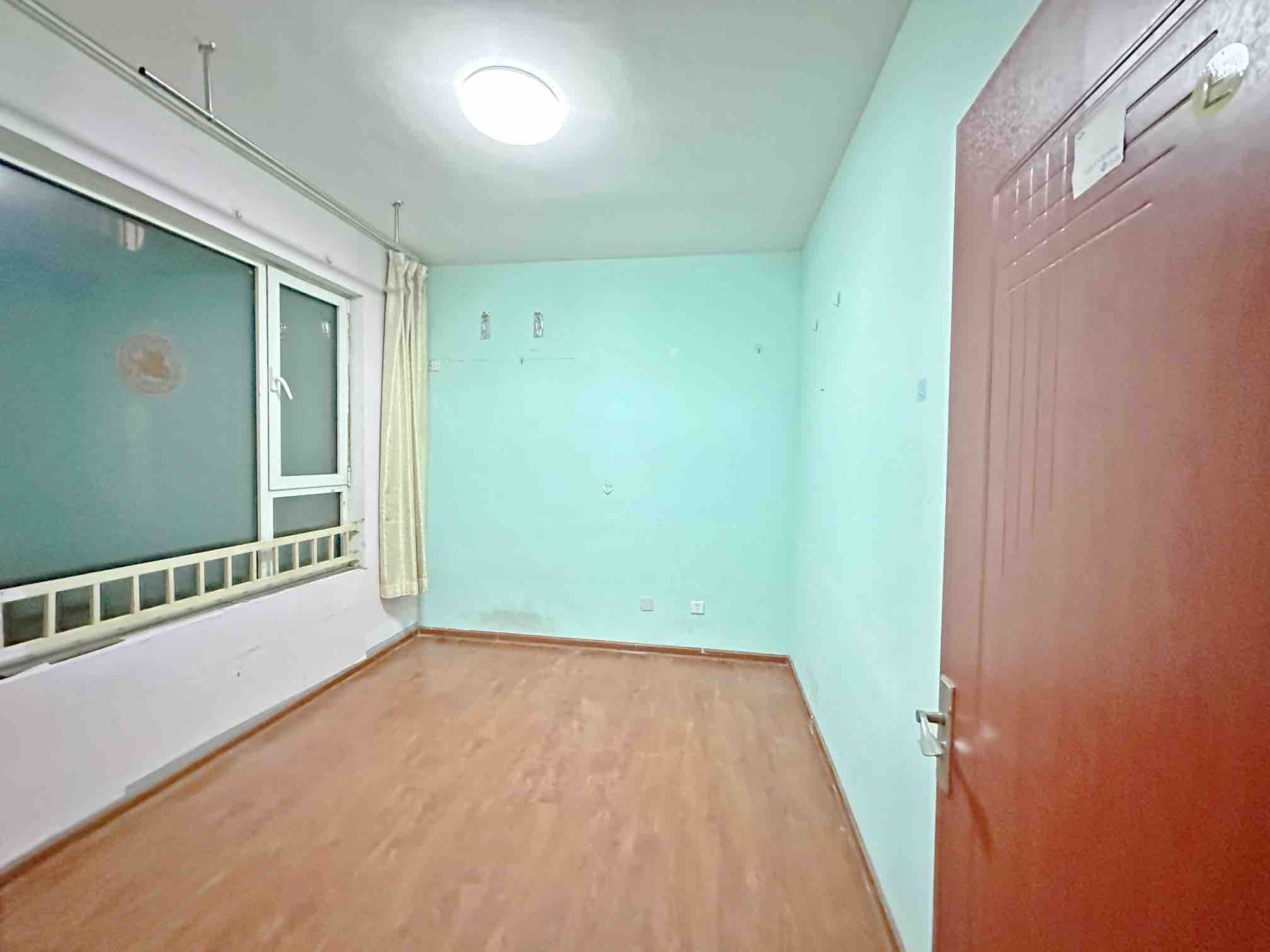 绿地新里卢浮公馆