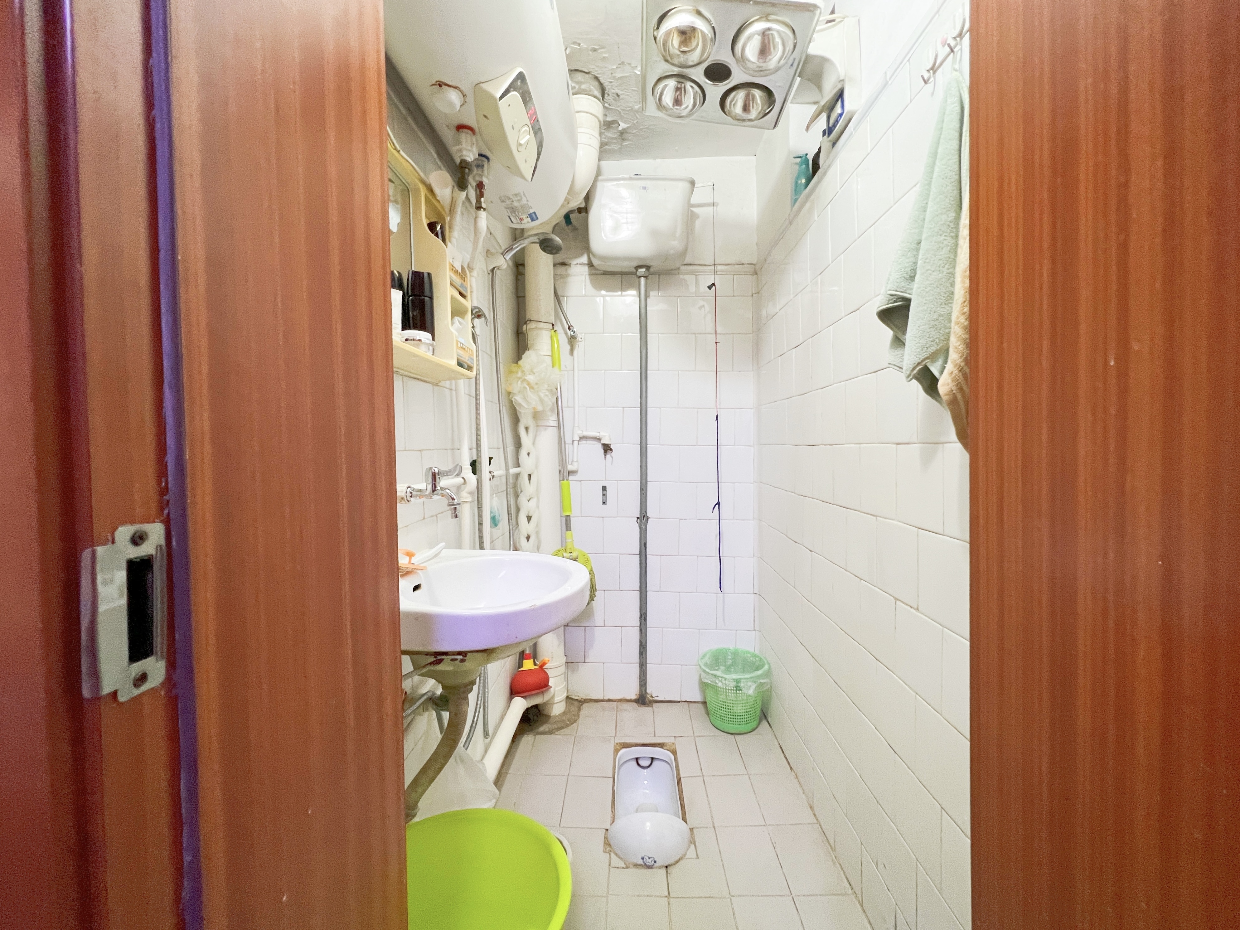 制锦市英贤街小区