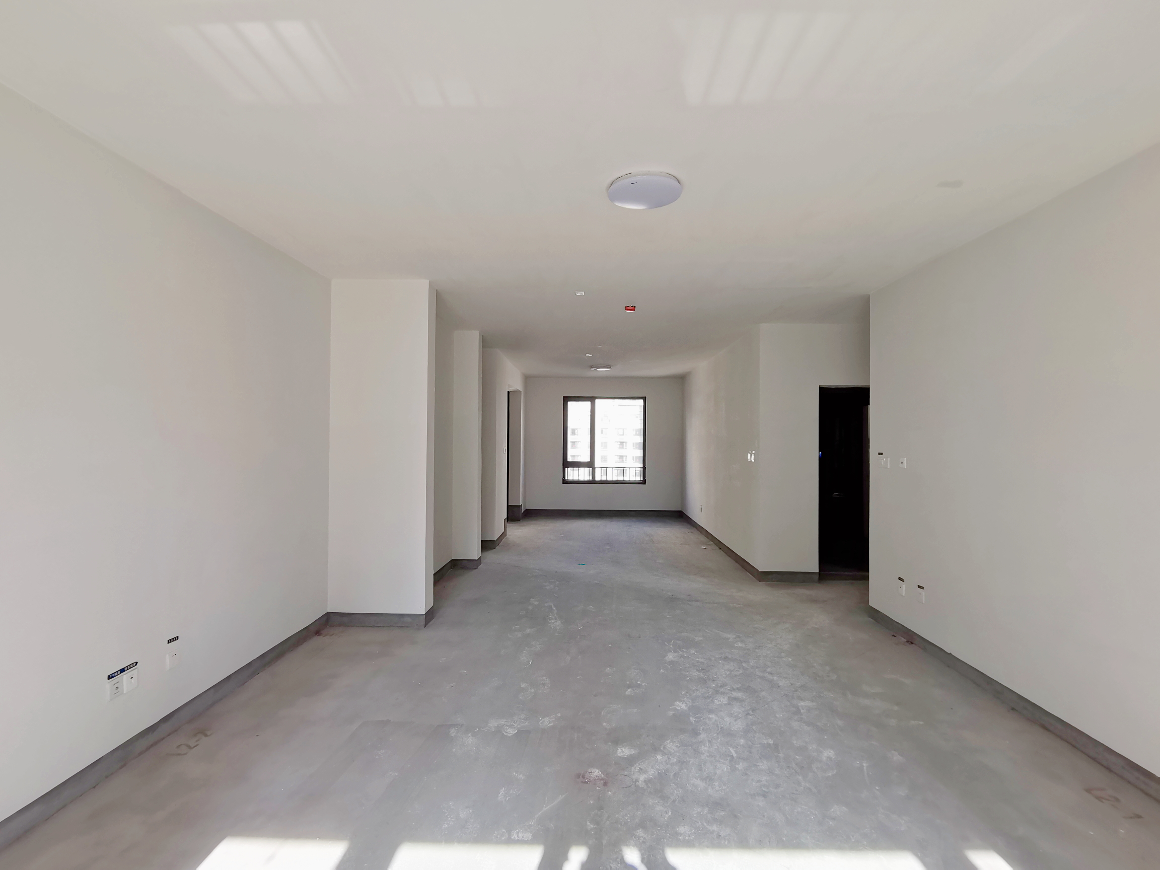  绿地IFC中央公馆 南北