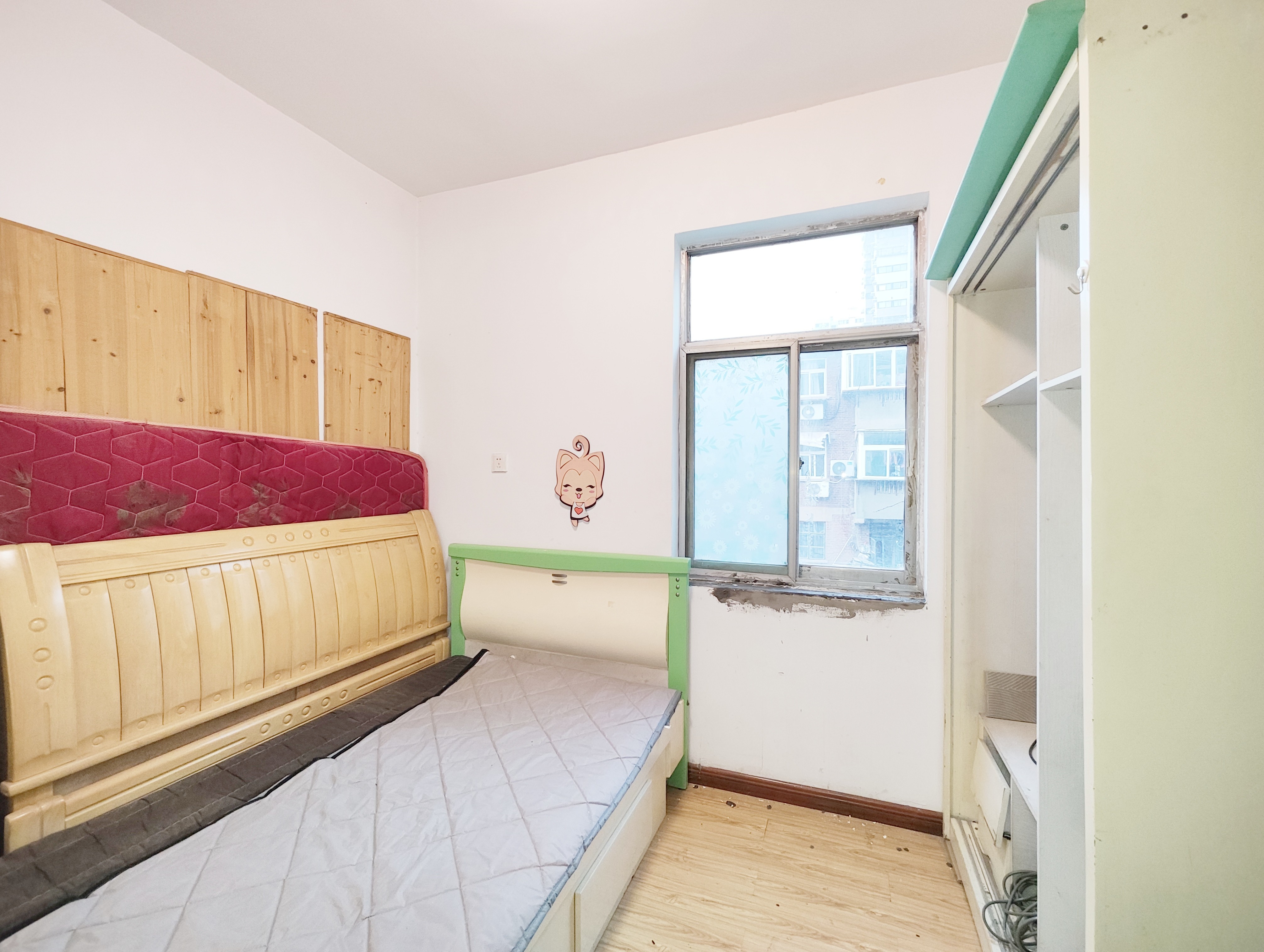 万盛街单位宿舍