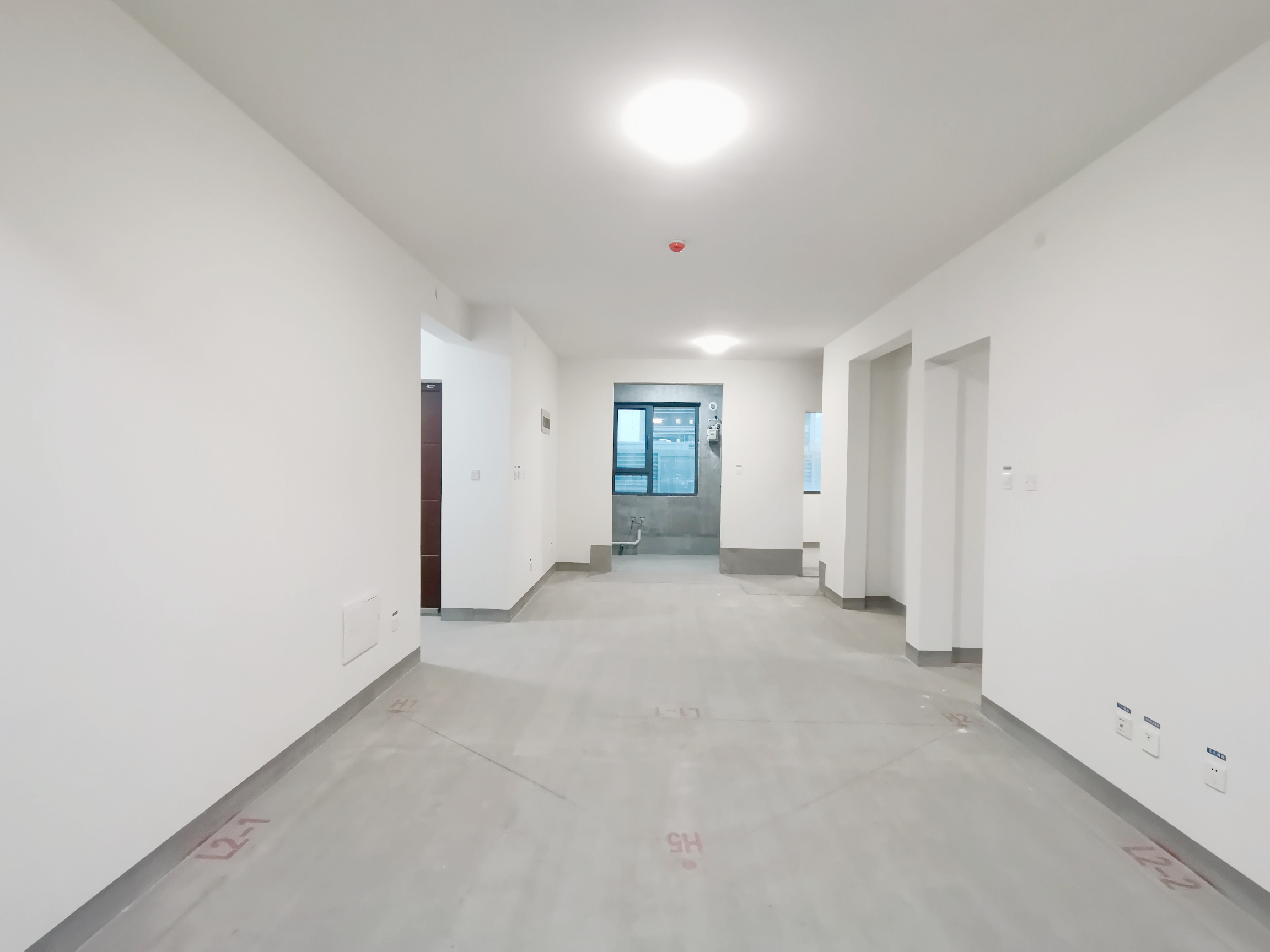  绿地IFC中央公馆 南北