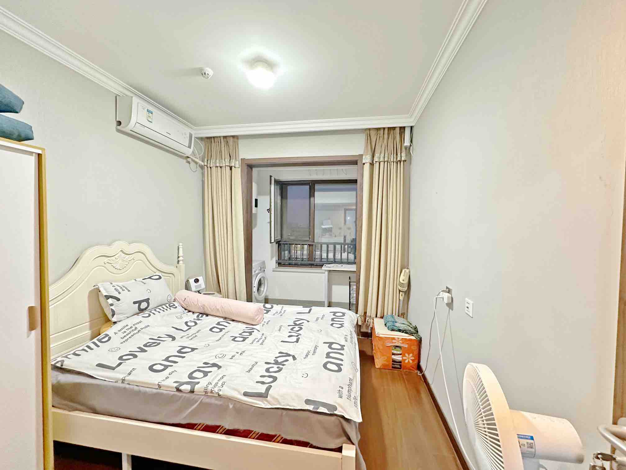 旭辉银盛泰瑞锦台