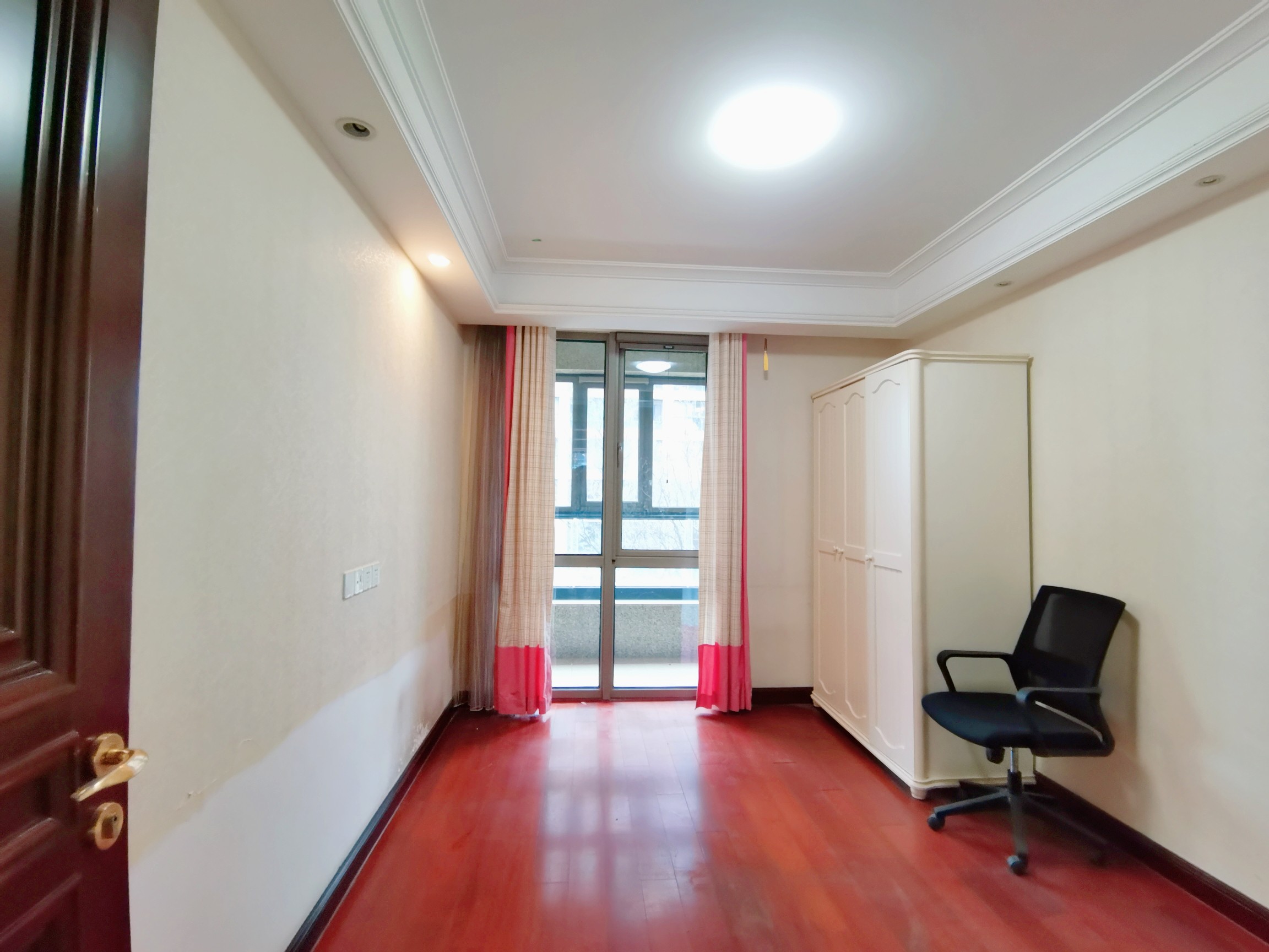 海尔绿城全运村锦兰园