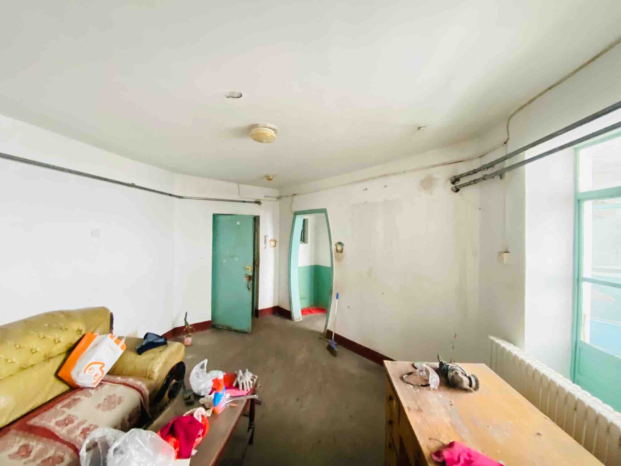 济钢新村中心区