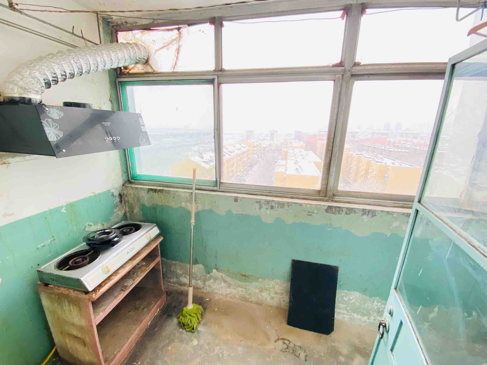 济钢新村中心区