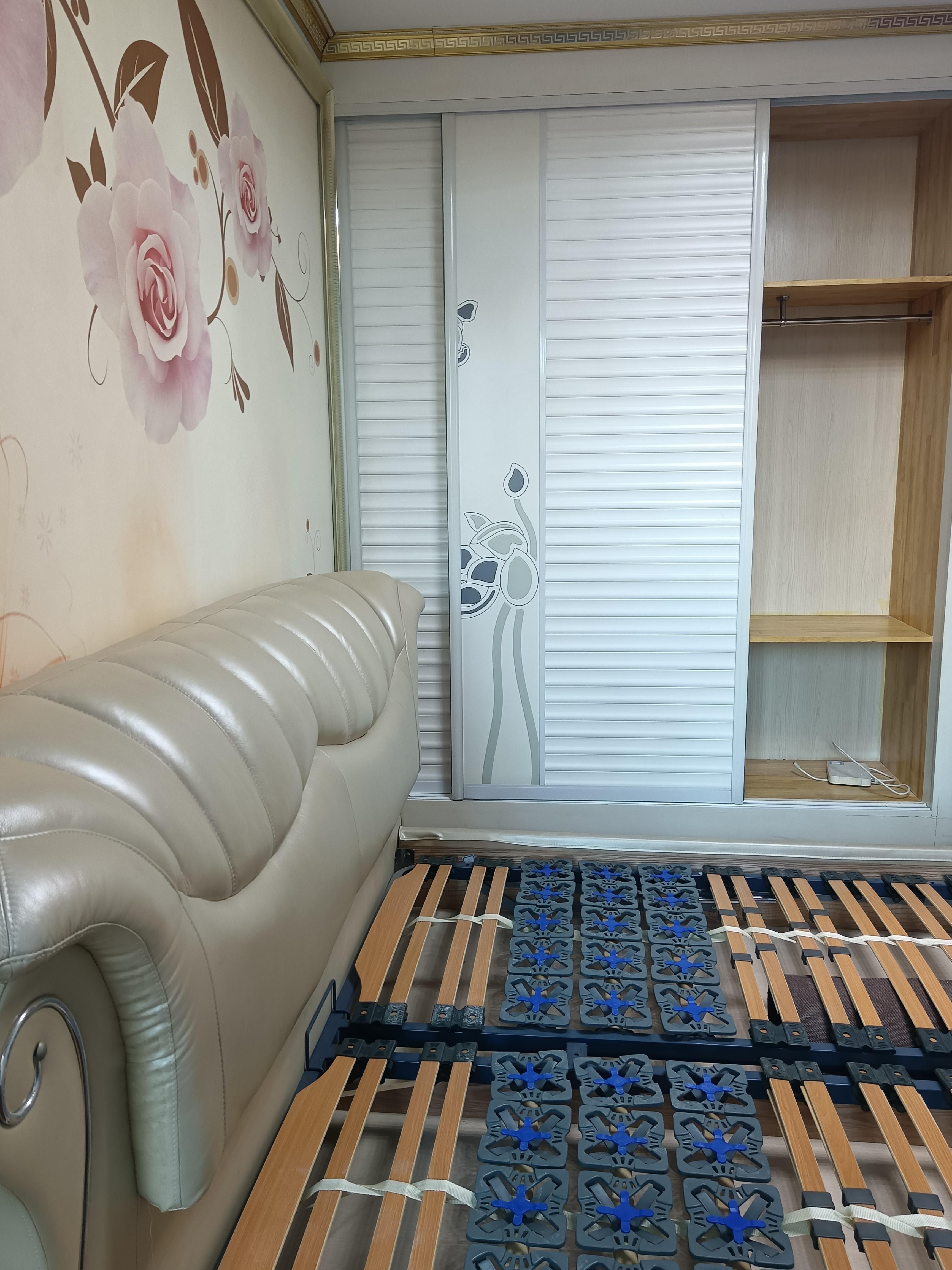 绿地新里卢浮公馆