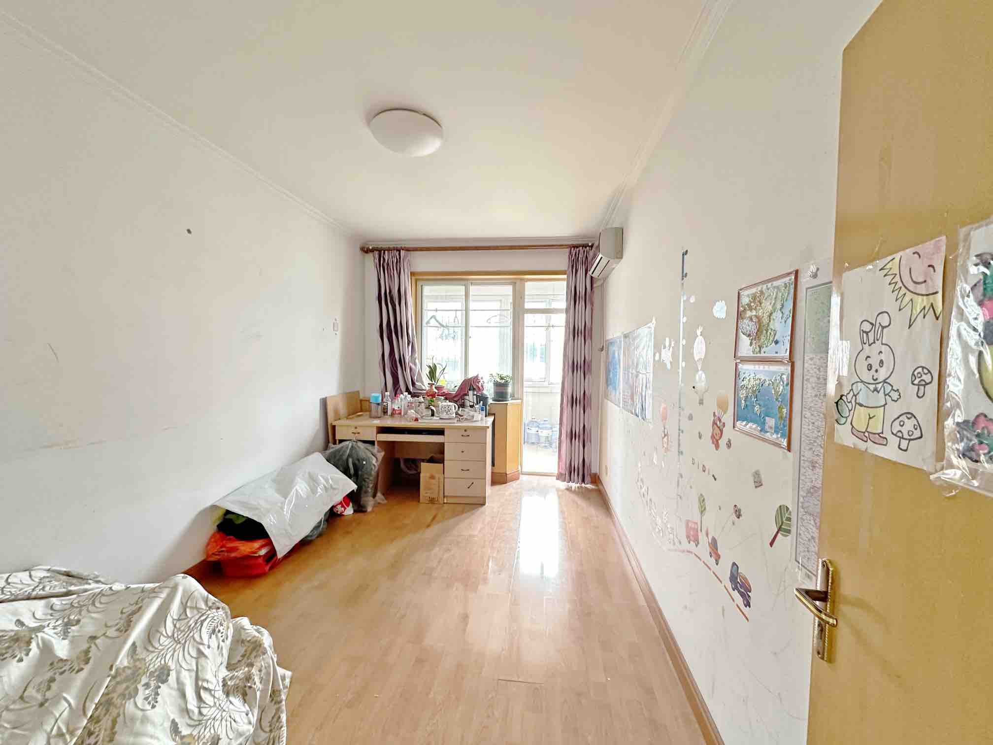 卧龙花园龙和苑