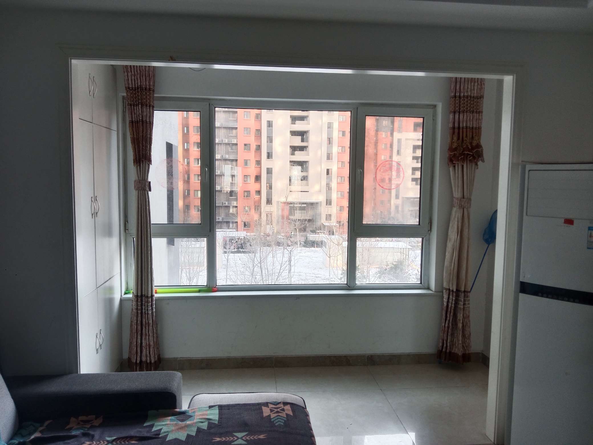 天鸿万象新天哈佛郡