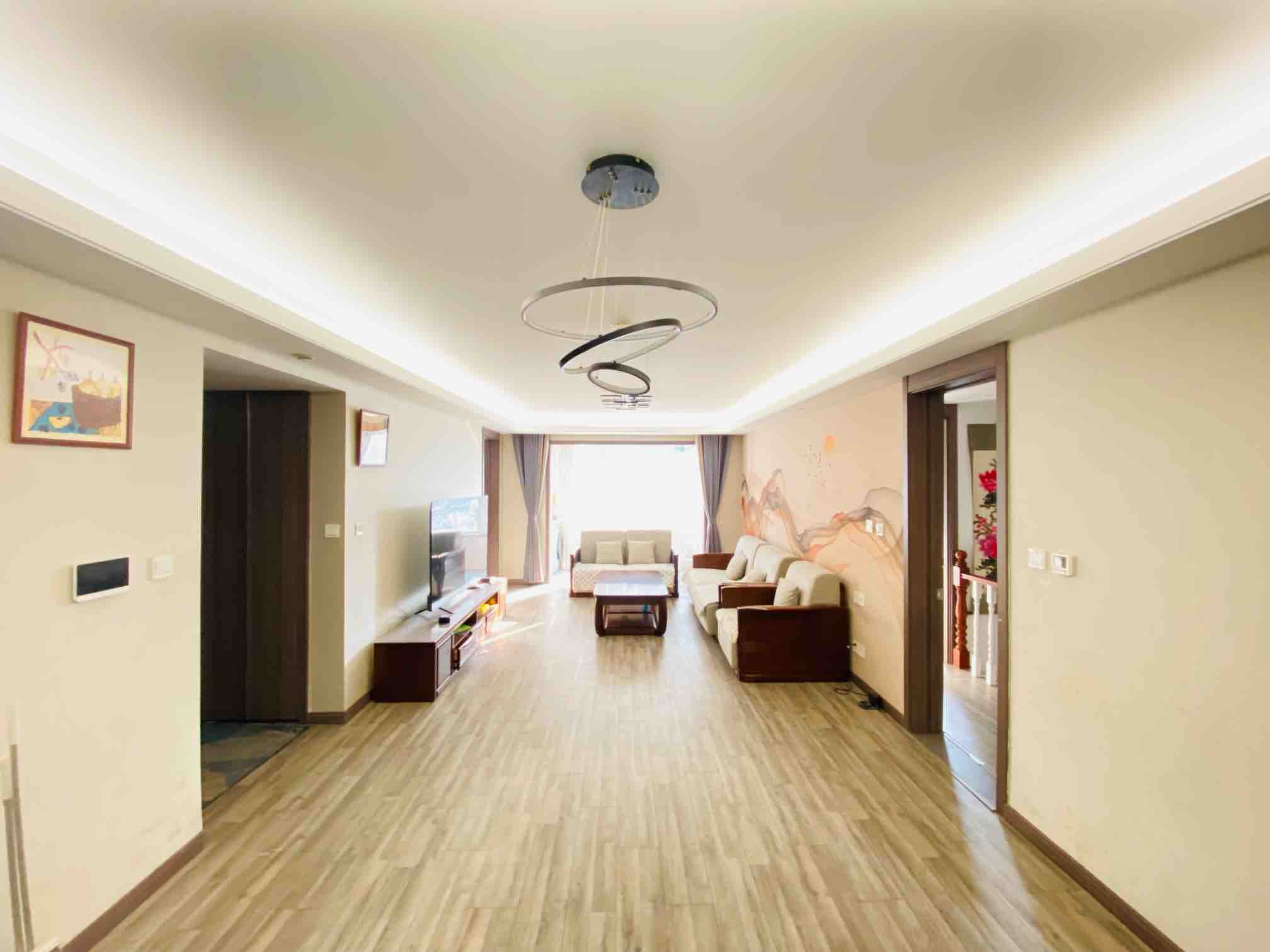 万科龙湖城市之光