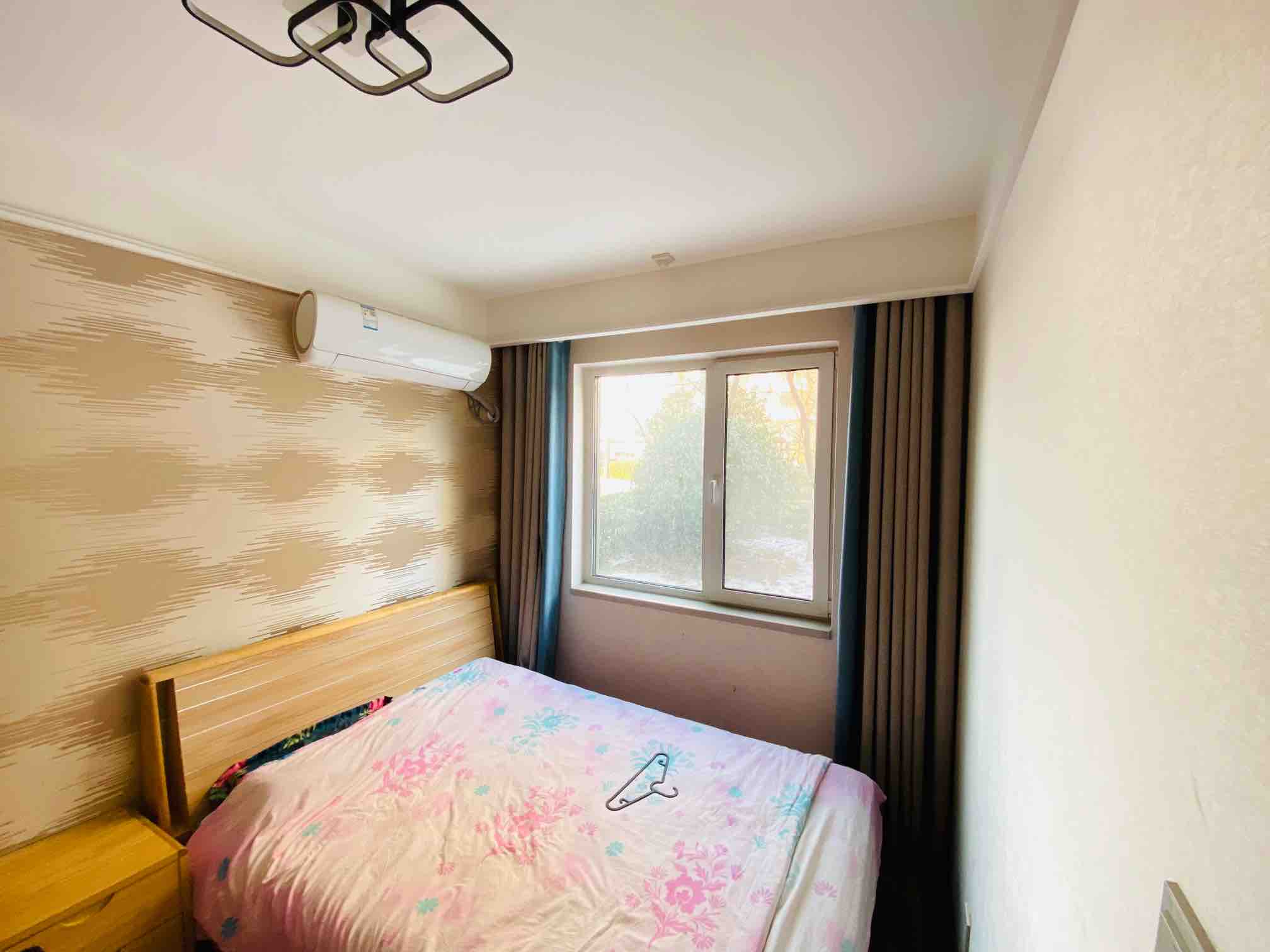 万科龙湖城市之光